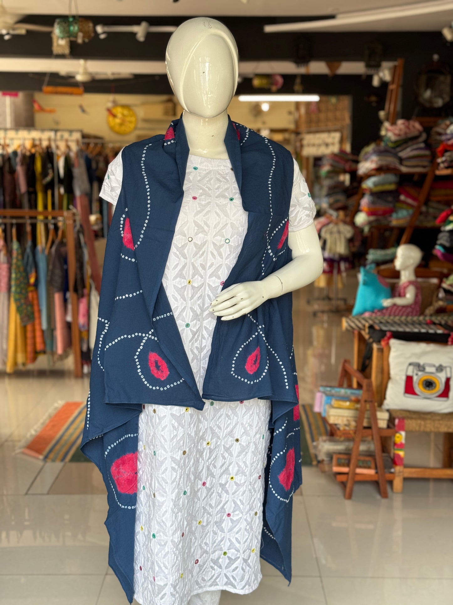 Bandini tie n dye hand crafted mul cotton shrug - colors and designs available