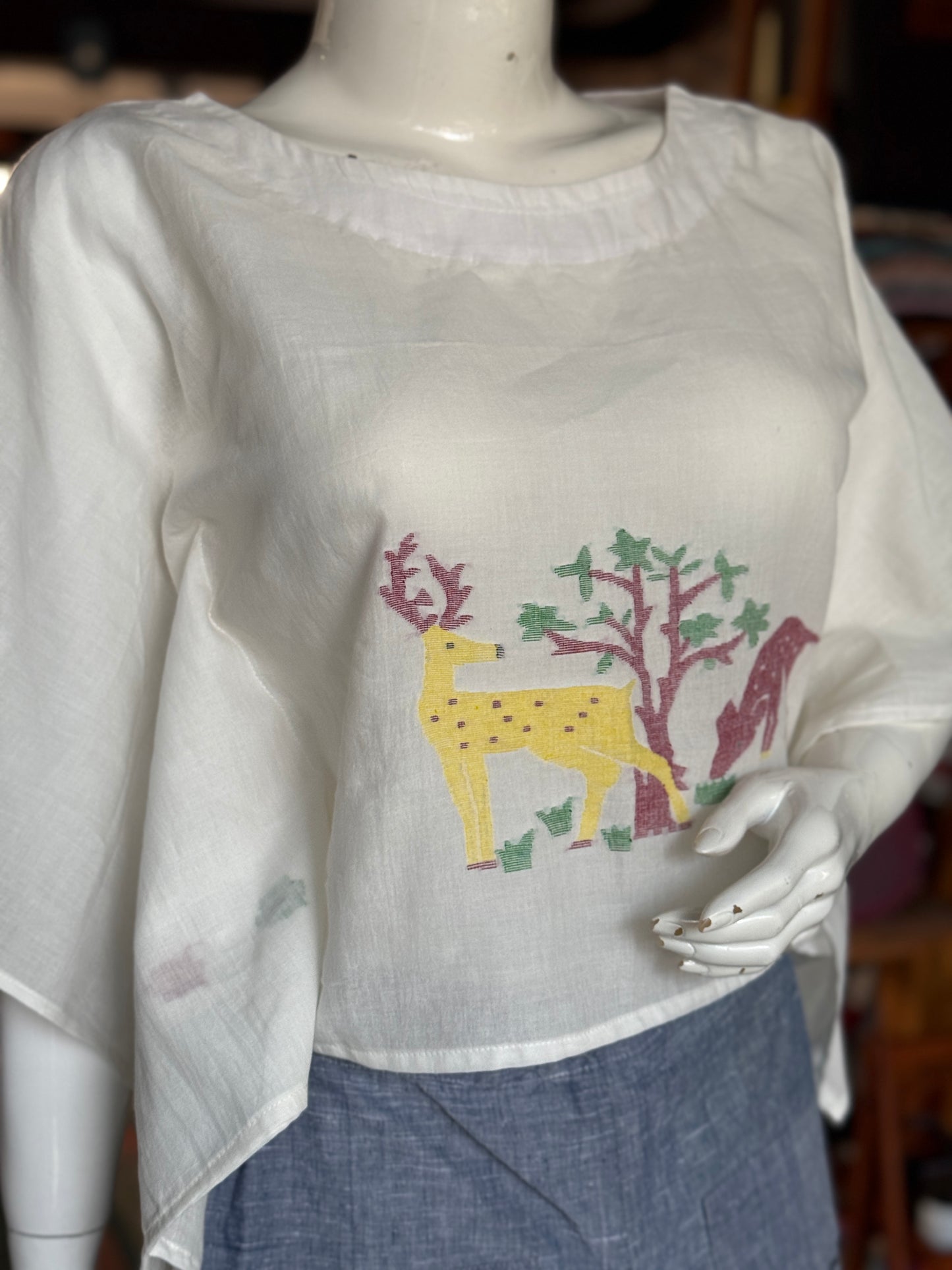 Deer grazing white Jamdani cotton handloom kaftan top