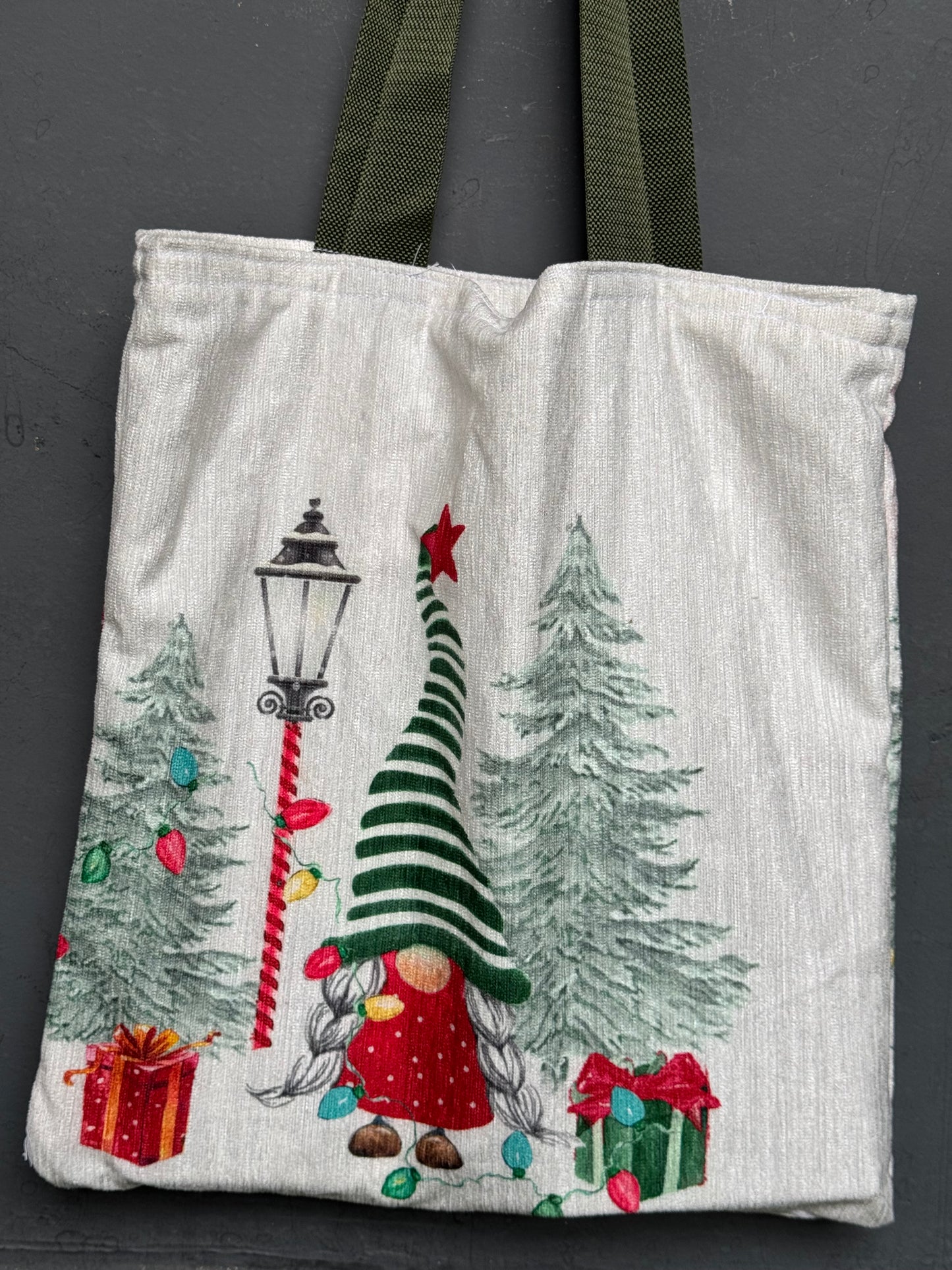 Christmas theme printed tote bag