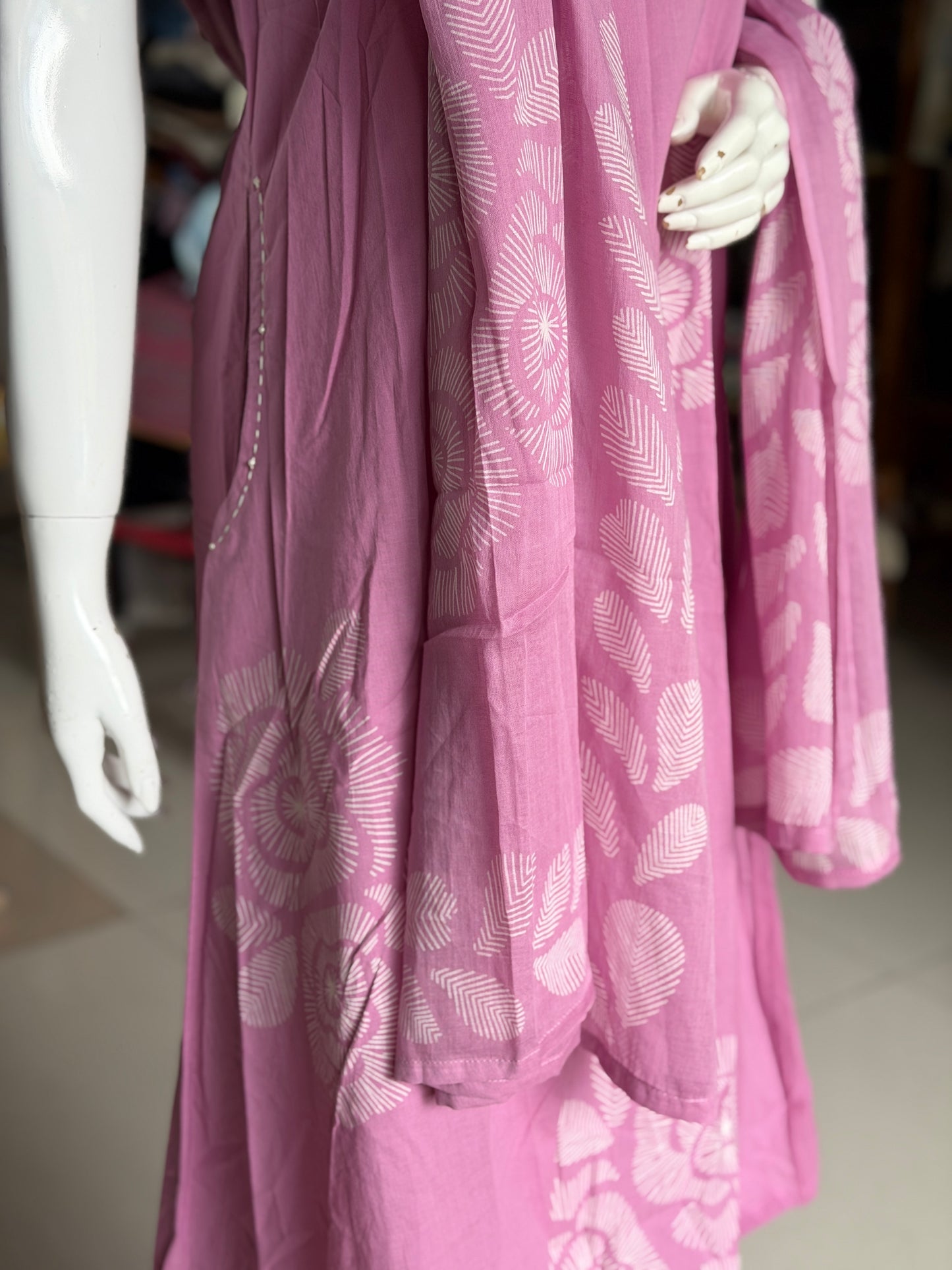 Light onion pink floral a-line sleeveless kurti, pants and dupatta - 3 piece set