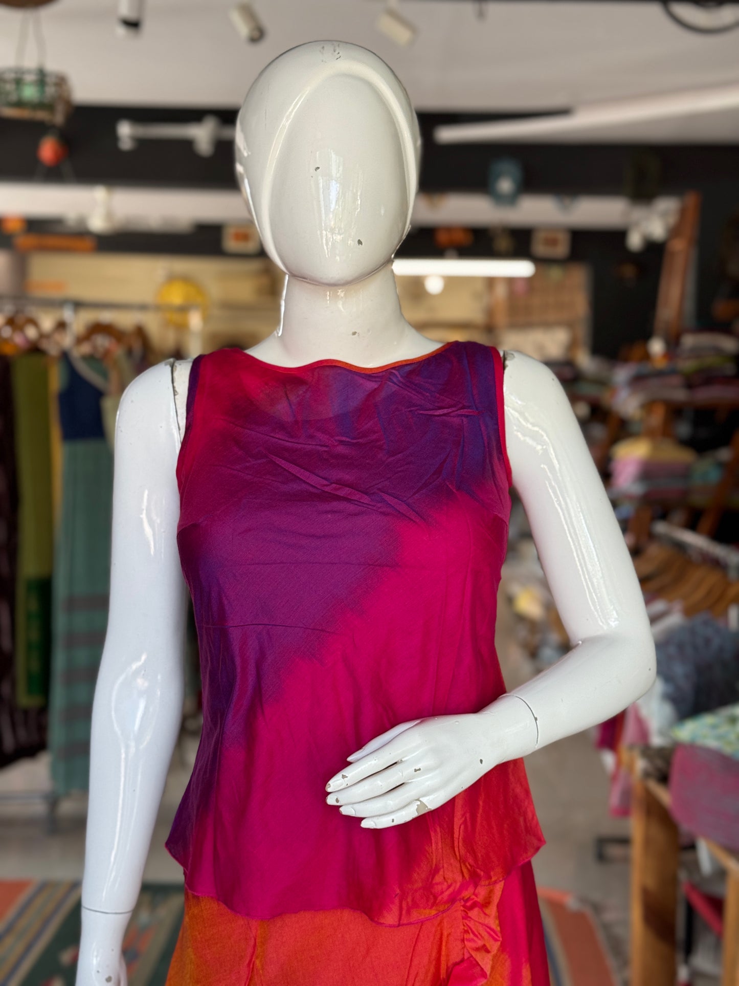 Silk tie n dye sleeveless top with back v-neck