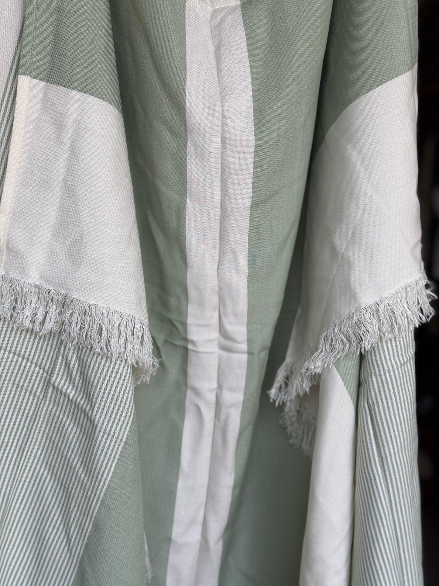 Light green Wider bamboo bath / beach towel