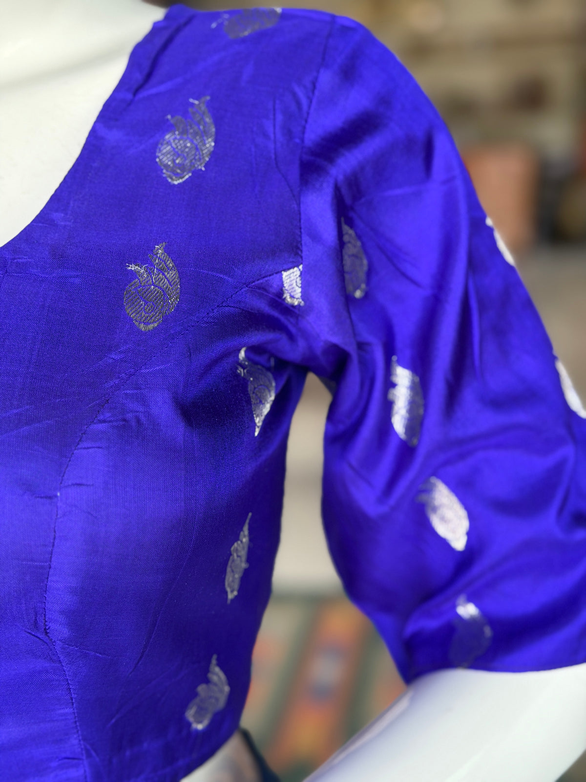 Royal blue pure silk Venkatagiri handloom elbow sleeves princess cut front open blouse