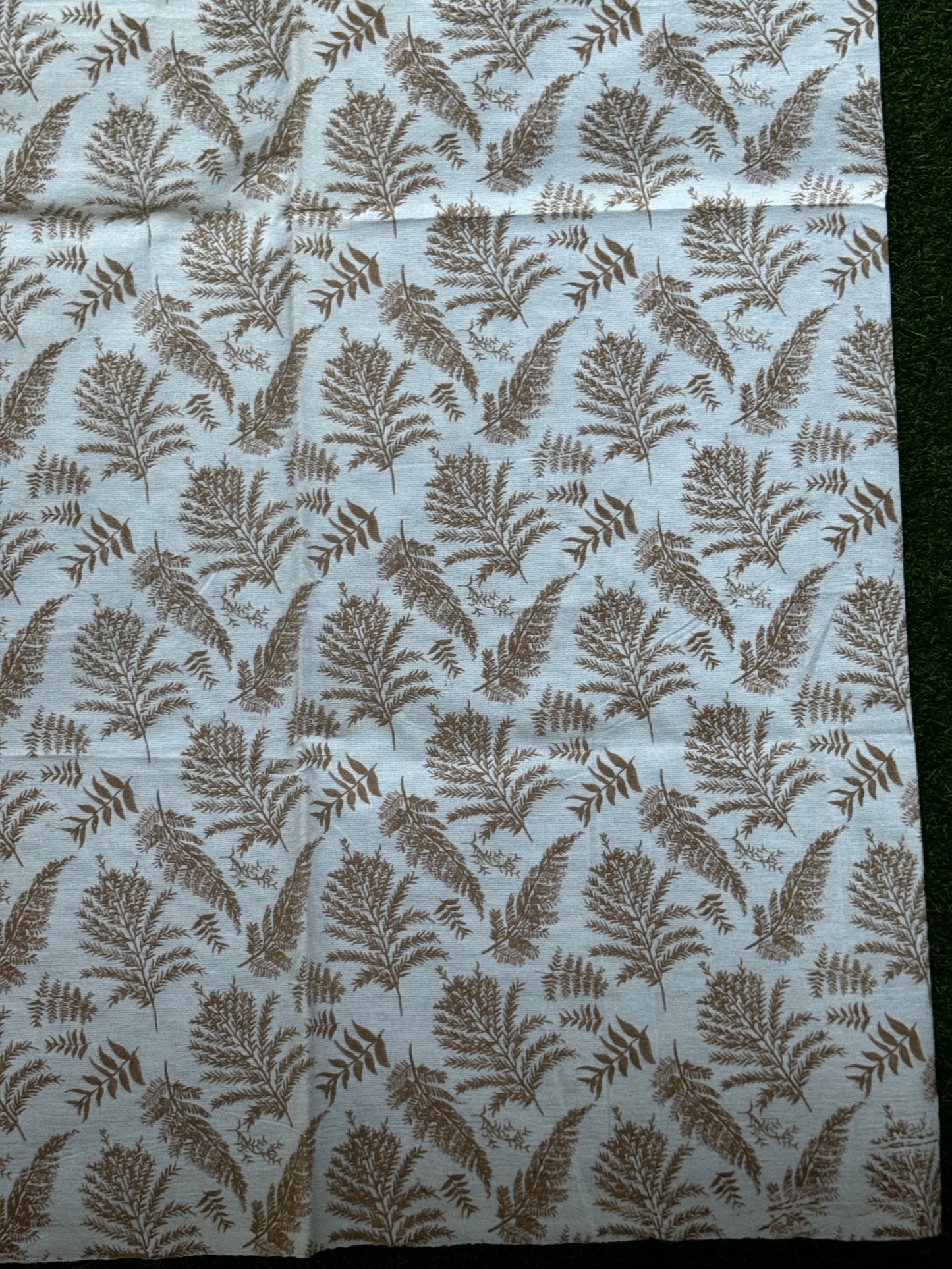 Brown leaves print single size bedsheet