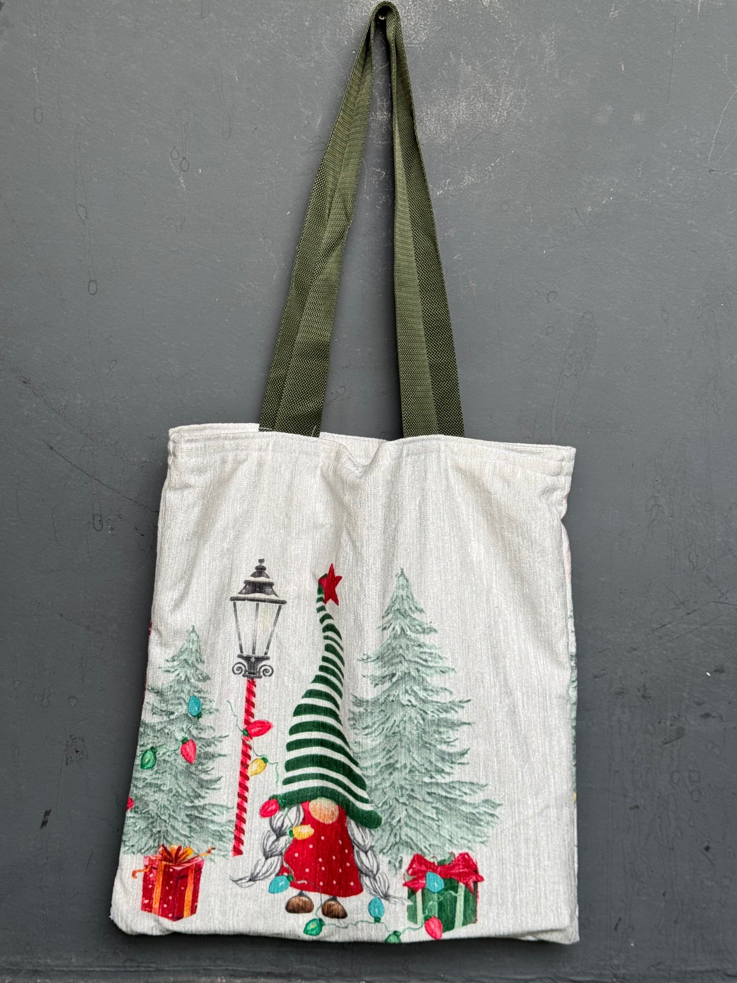 Christmas theme printed tote bag