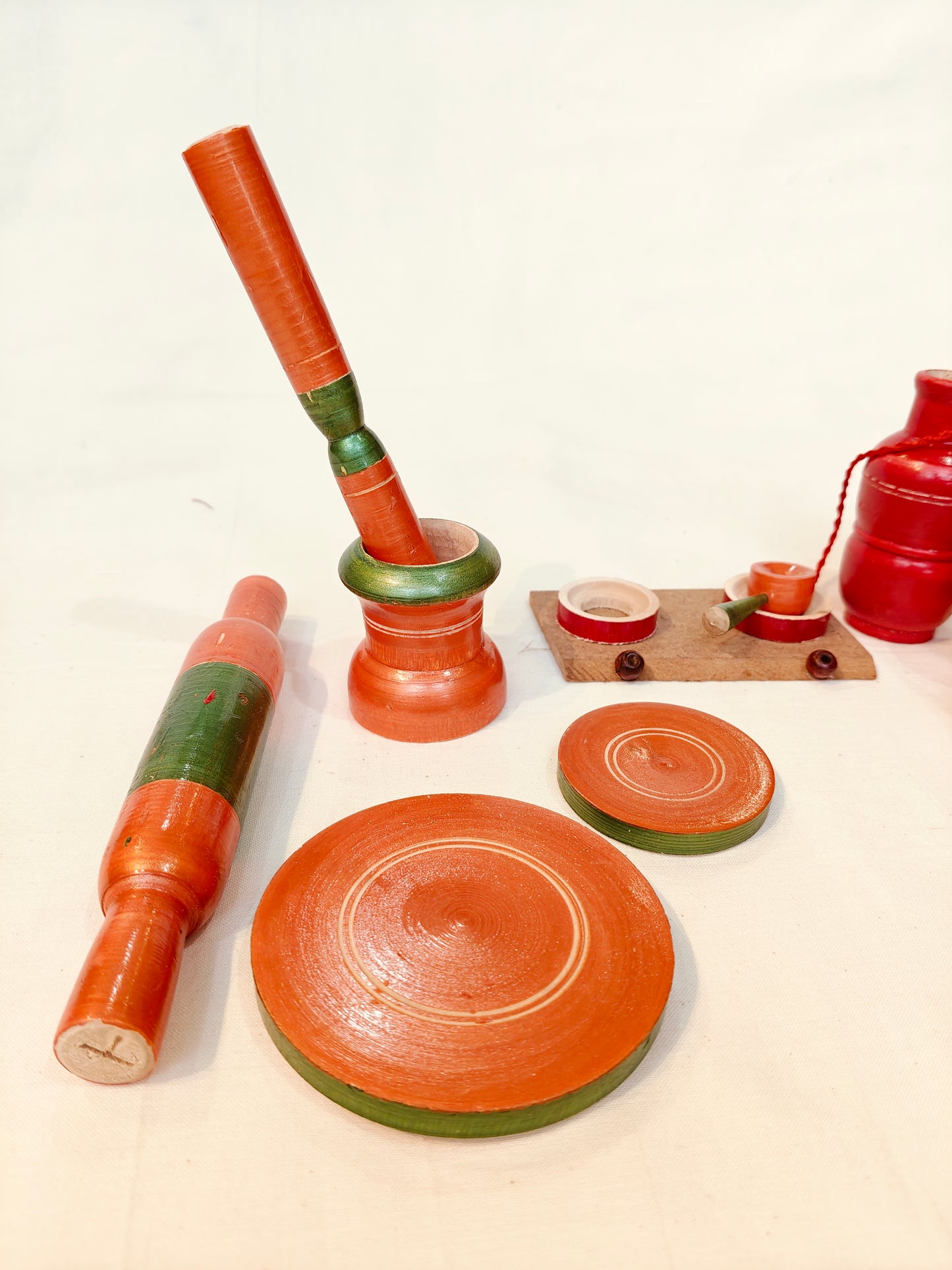 Wooden handmade pretend play 17 piece kitchen set - orange and green