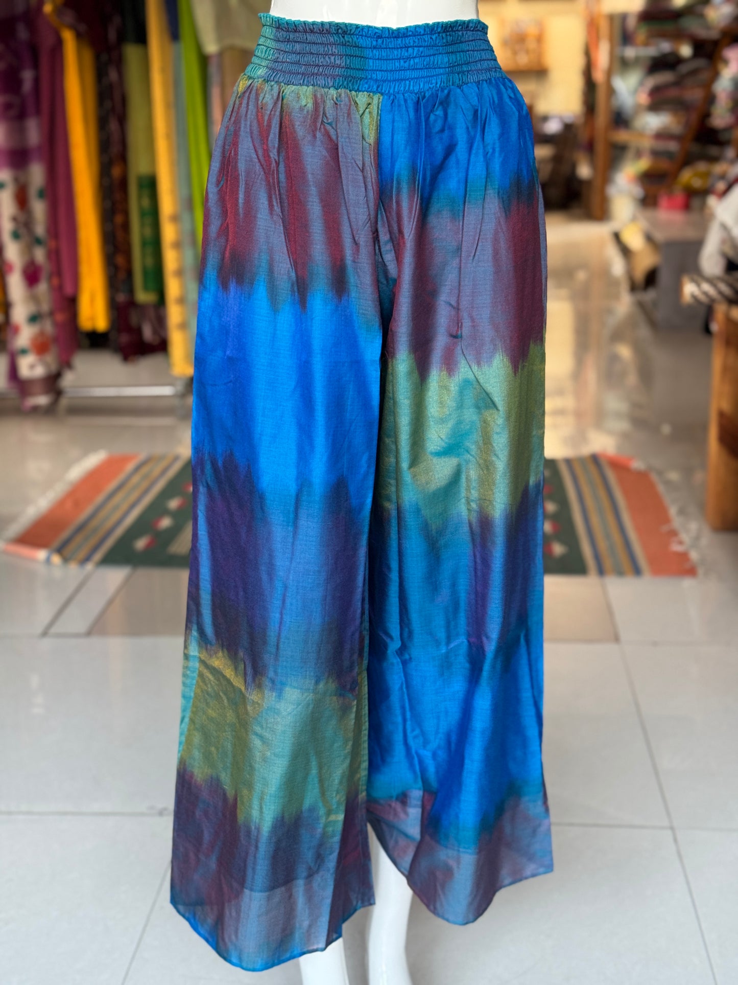 Blue tie n dye silk plazo pants with elastic waist