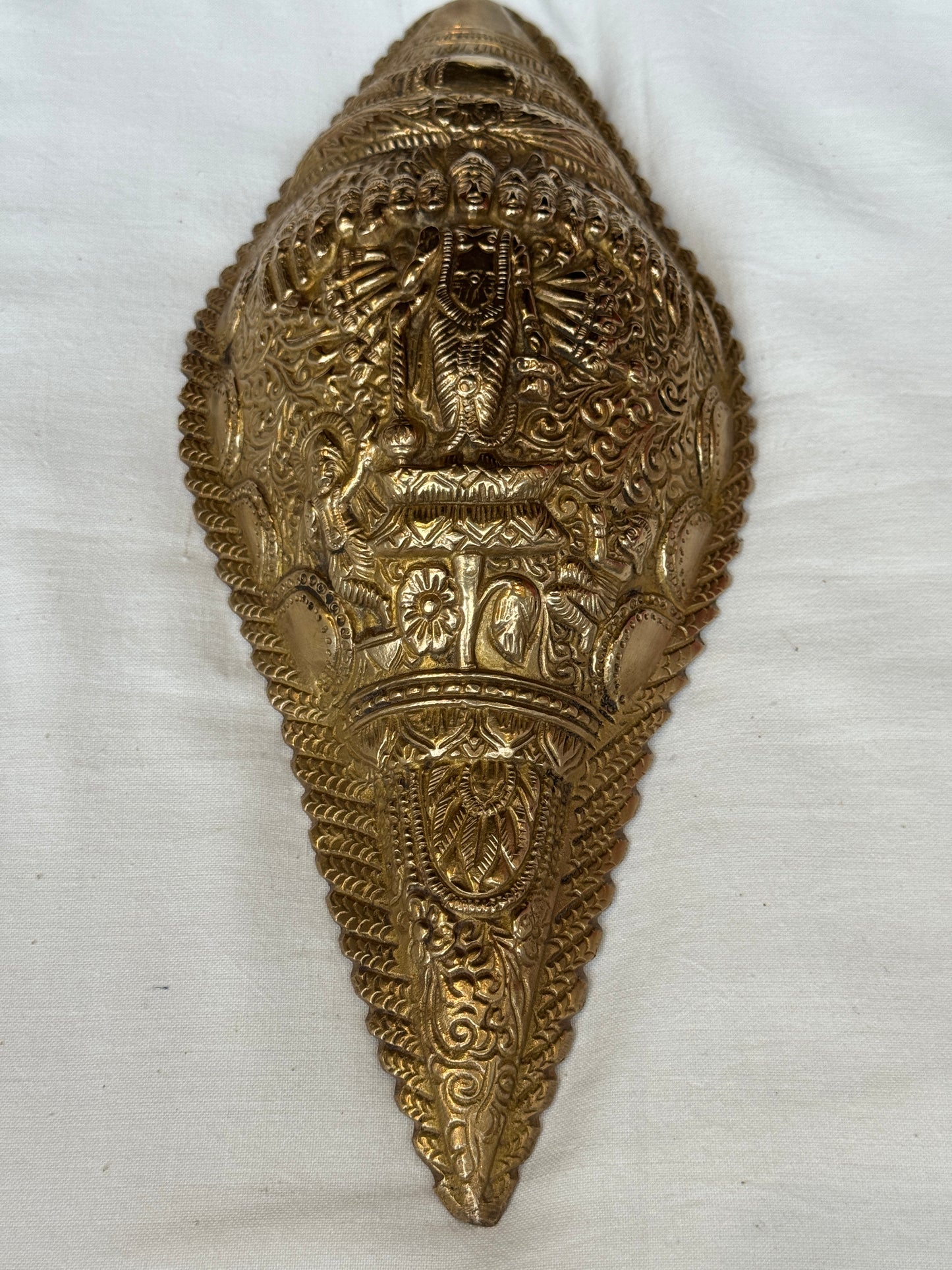 Vishwaroopam - Vishnu ji on brass shell shaped vintage wall plate