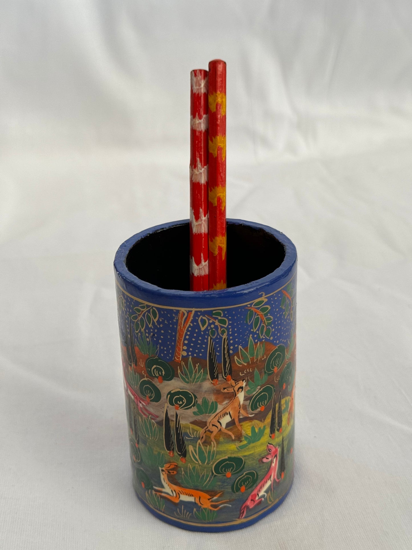 Papier mache Kashmiri hand painted pen stand