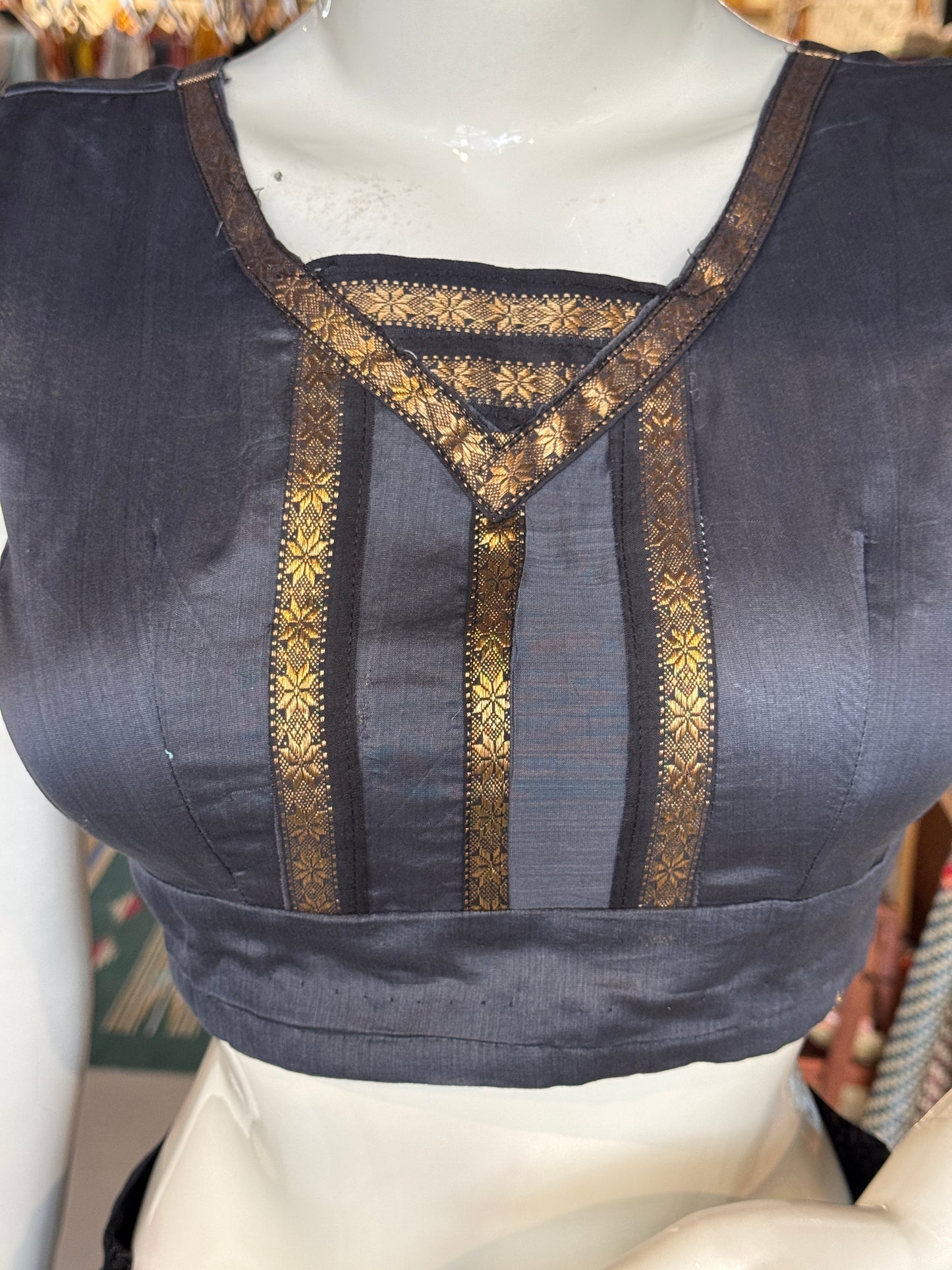 Grey Maheshwari handloom silk cotton sleeveless blouse with stars zari lace border