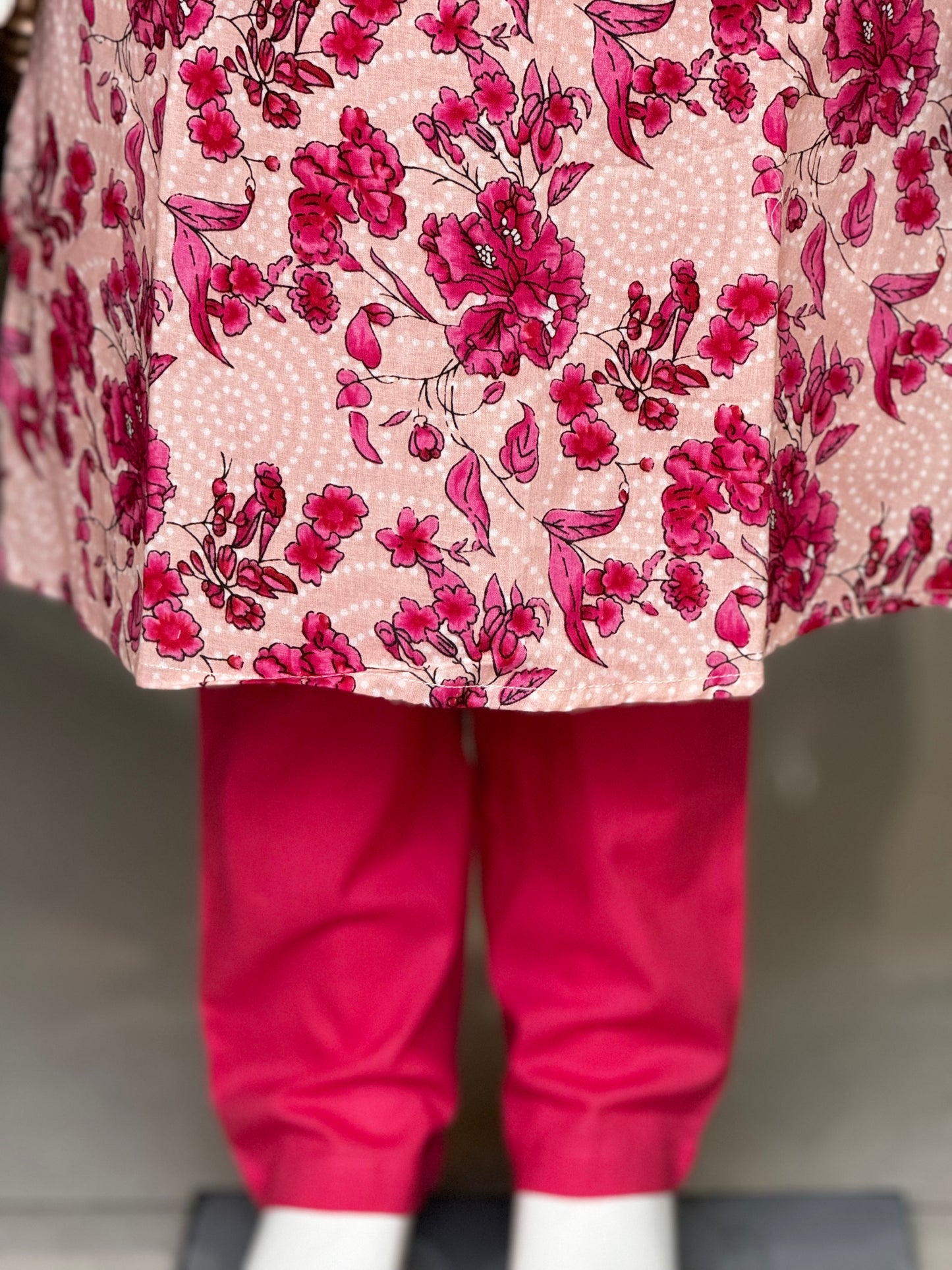 Pink floral cotton straight cuts kurta and straight pants set for girls