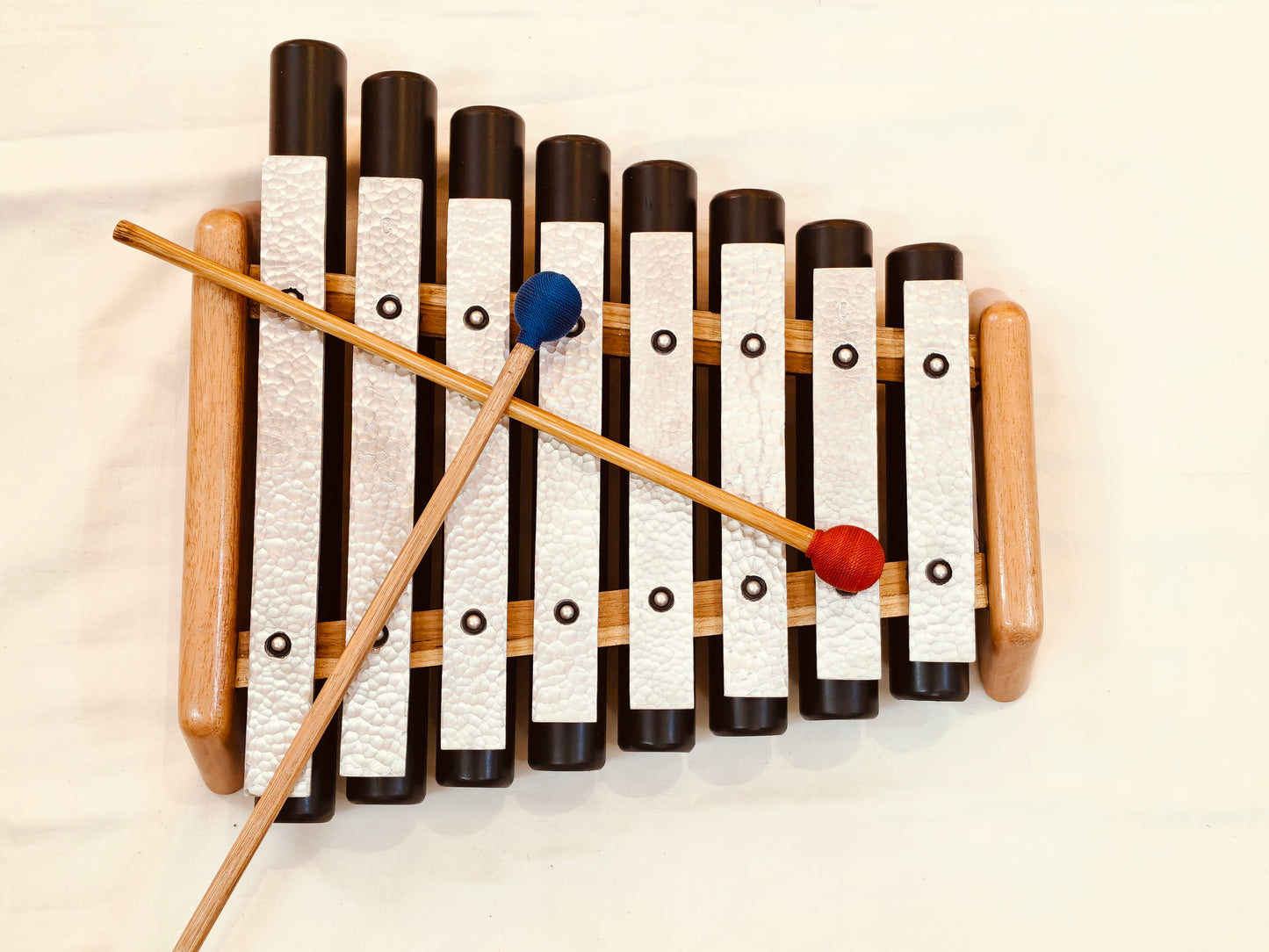 Metalophone - swaratarang music instrument with 8 bars