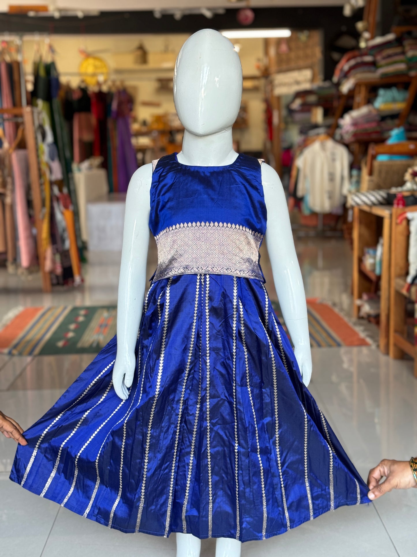 Royal blue handwoven pure silk lehenga (pattu langa jacket) blouse set