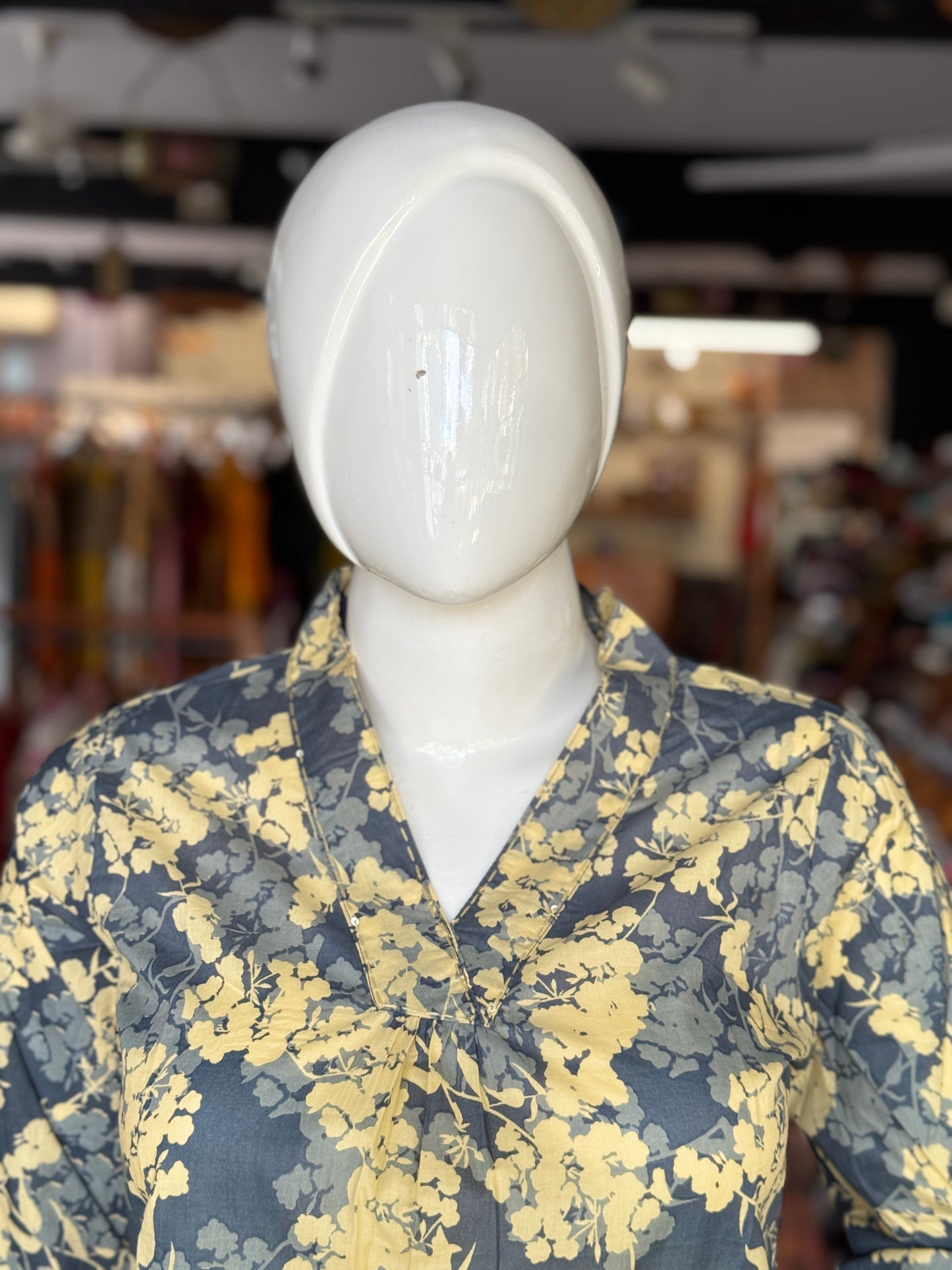 Cotton floral print short top with handwork detailing around neck