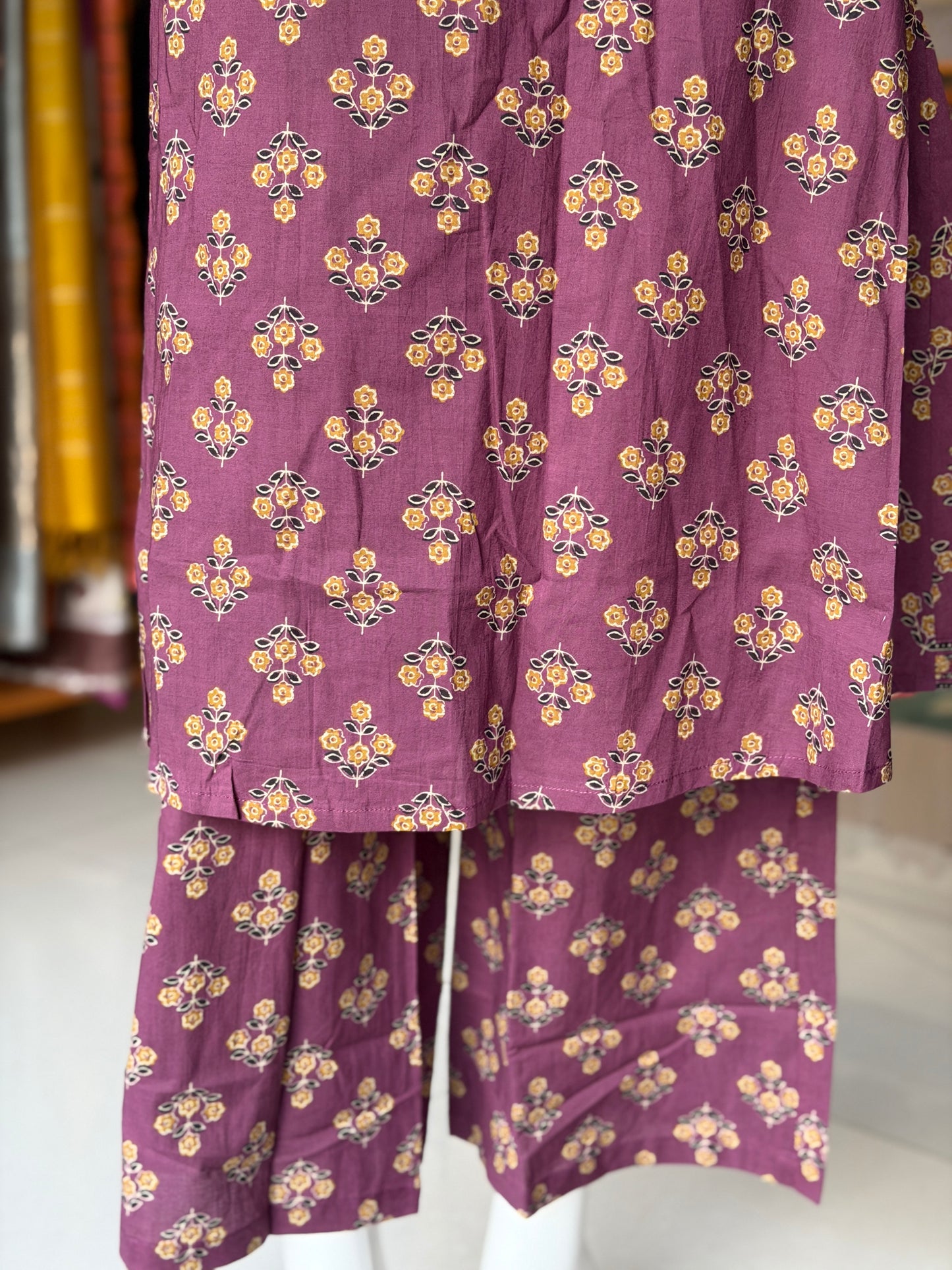 Wine floral kurti, pants - 2 piece coord set - attachable sleeves