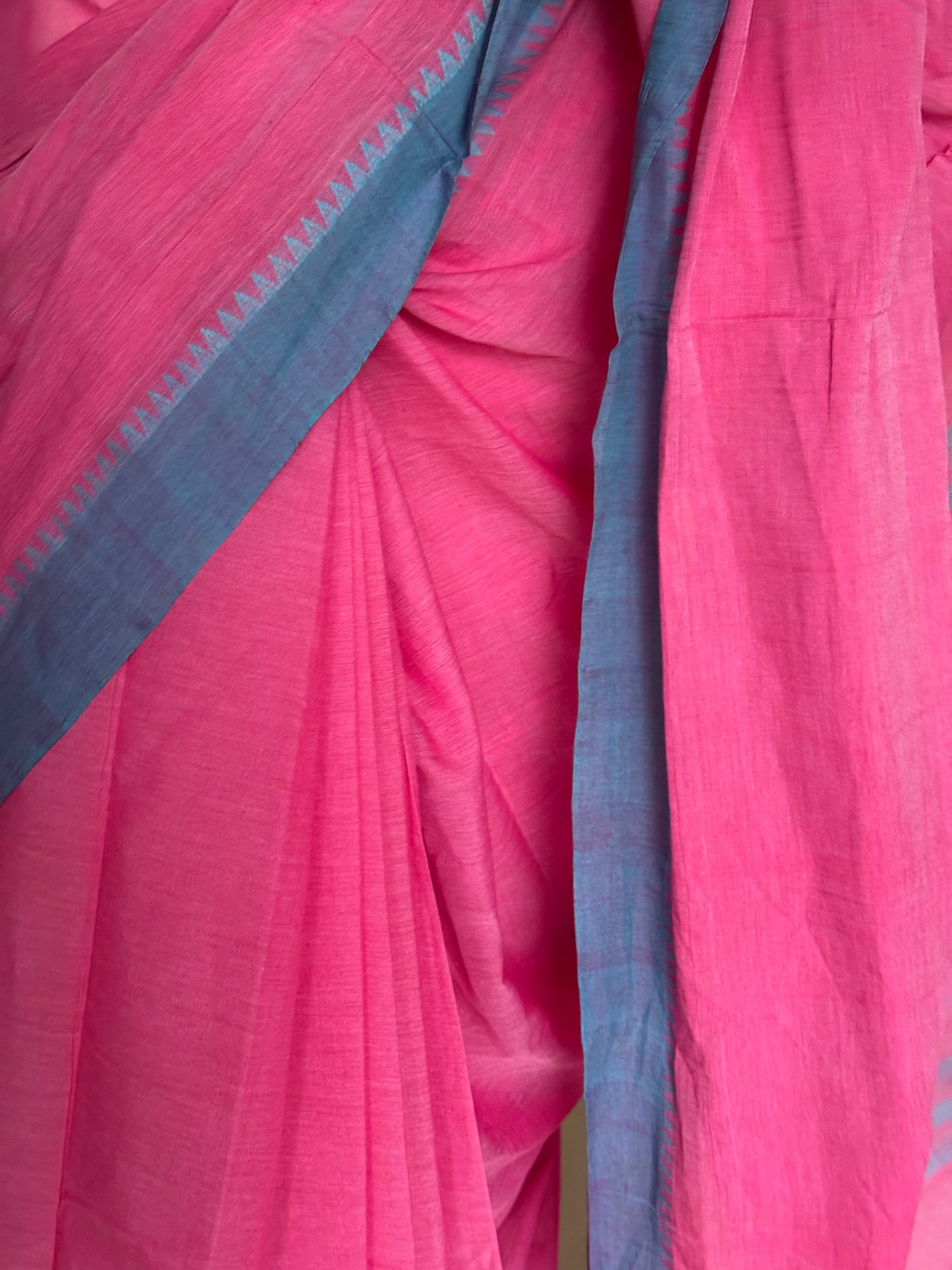 Temple border plain soft handloom cotton saree