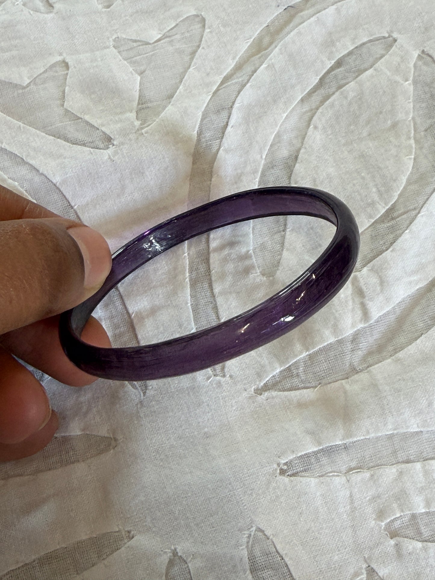Plain glass handcrafted bangle - single