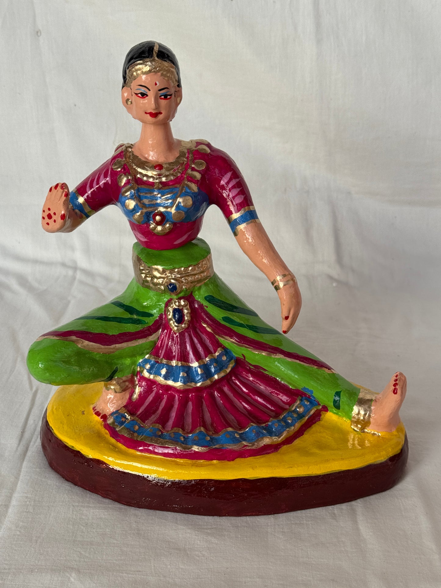 Thanjavur handcrafted papier mache dancing dolls - design options available