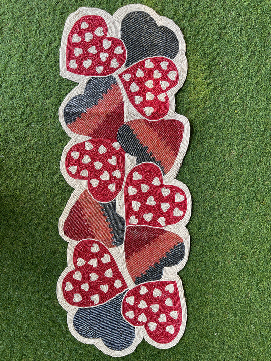 Red hearts design beads handcrafted runner