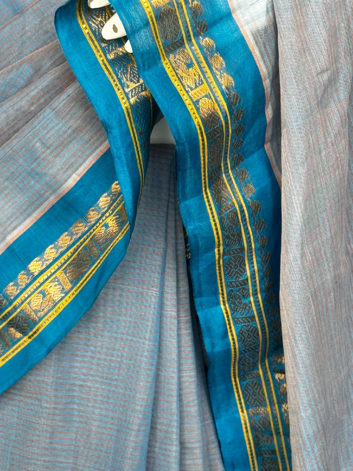 Blue handwoven Gadwal cotton saree with copper sulphate blue pure silk pallu and borders