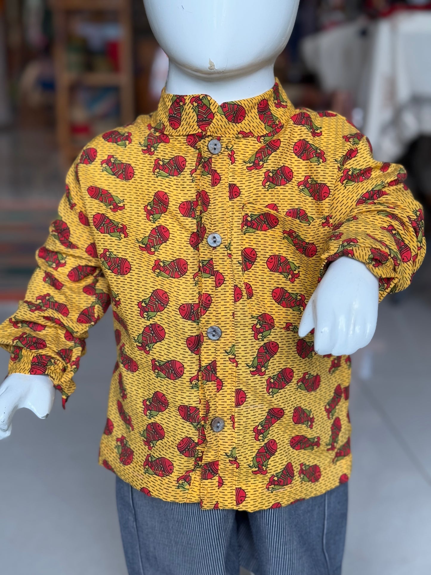 Yellow fish in water hand block print cotton band collared shirt for boys