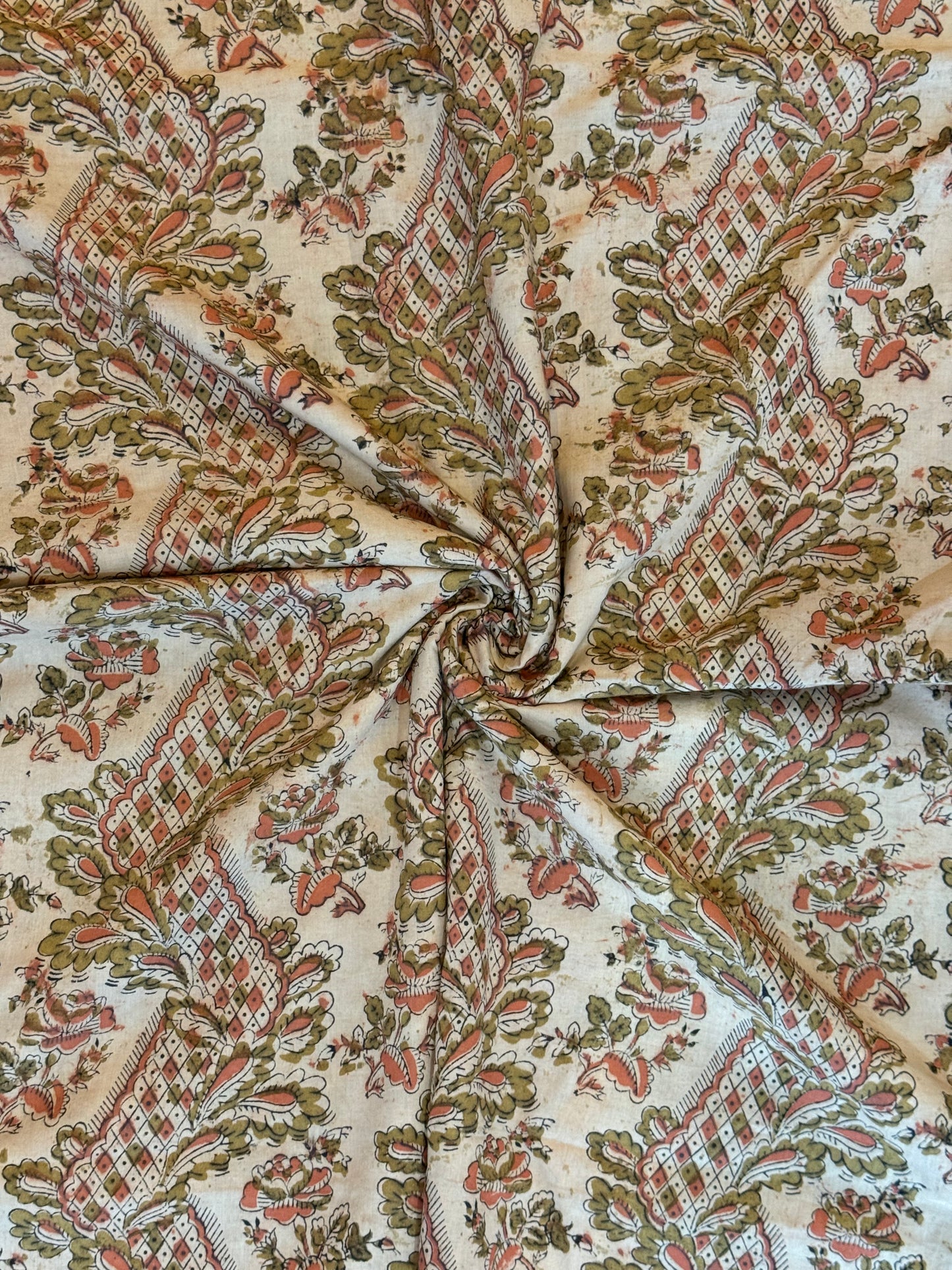 Zigzag floral pattern hand block printed natural dyed Kalamkari cotton fabric - 47 inches wide panna