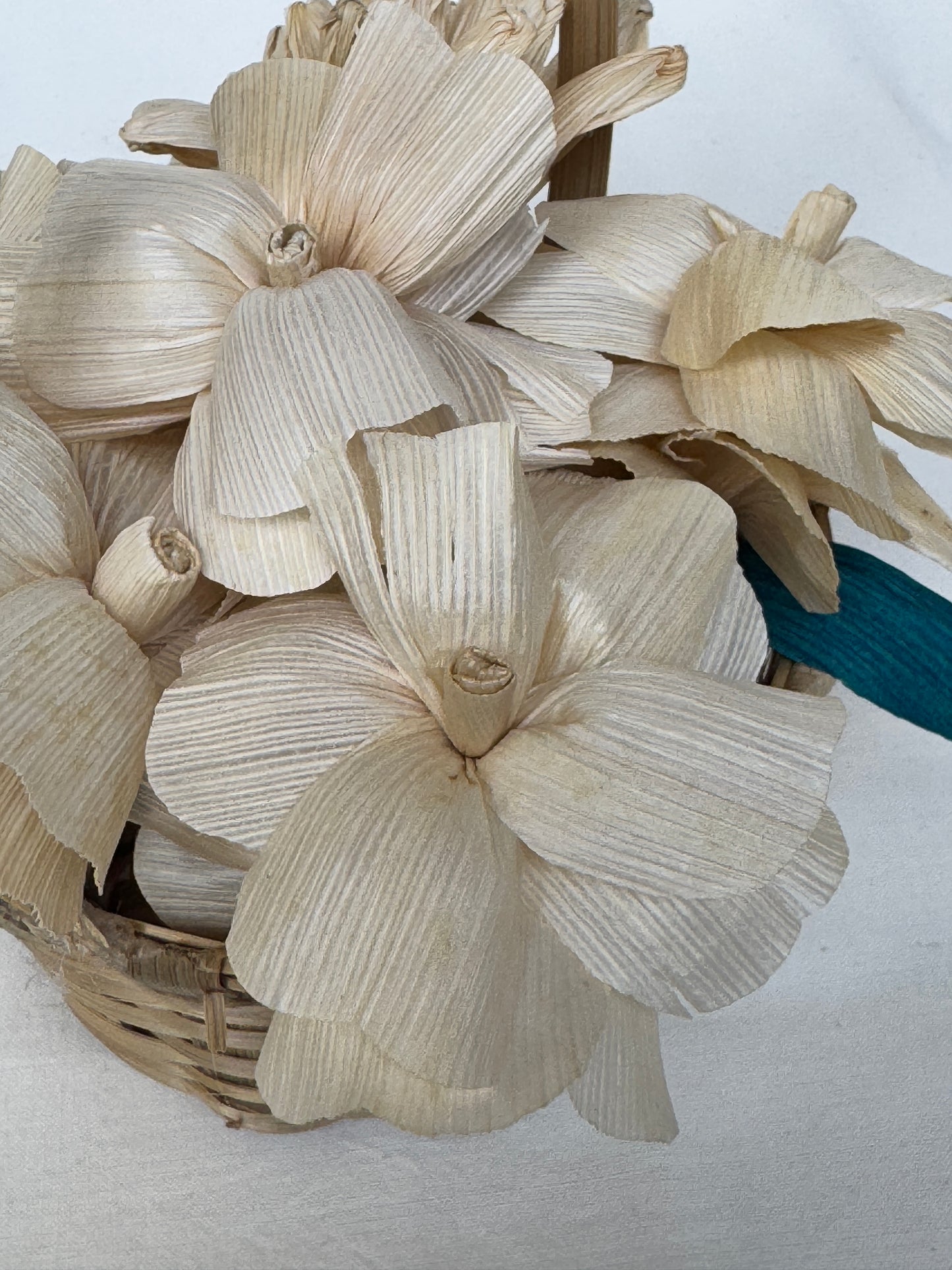 Flower basket - handcrafted using natural corn husk