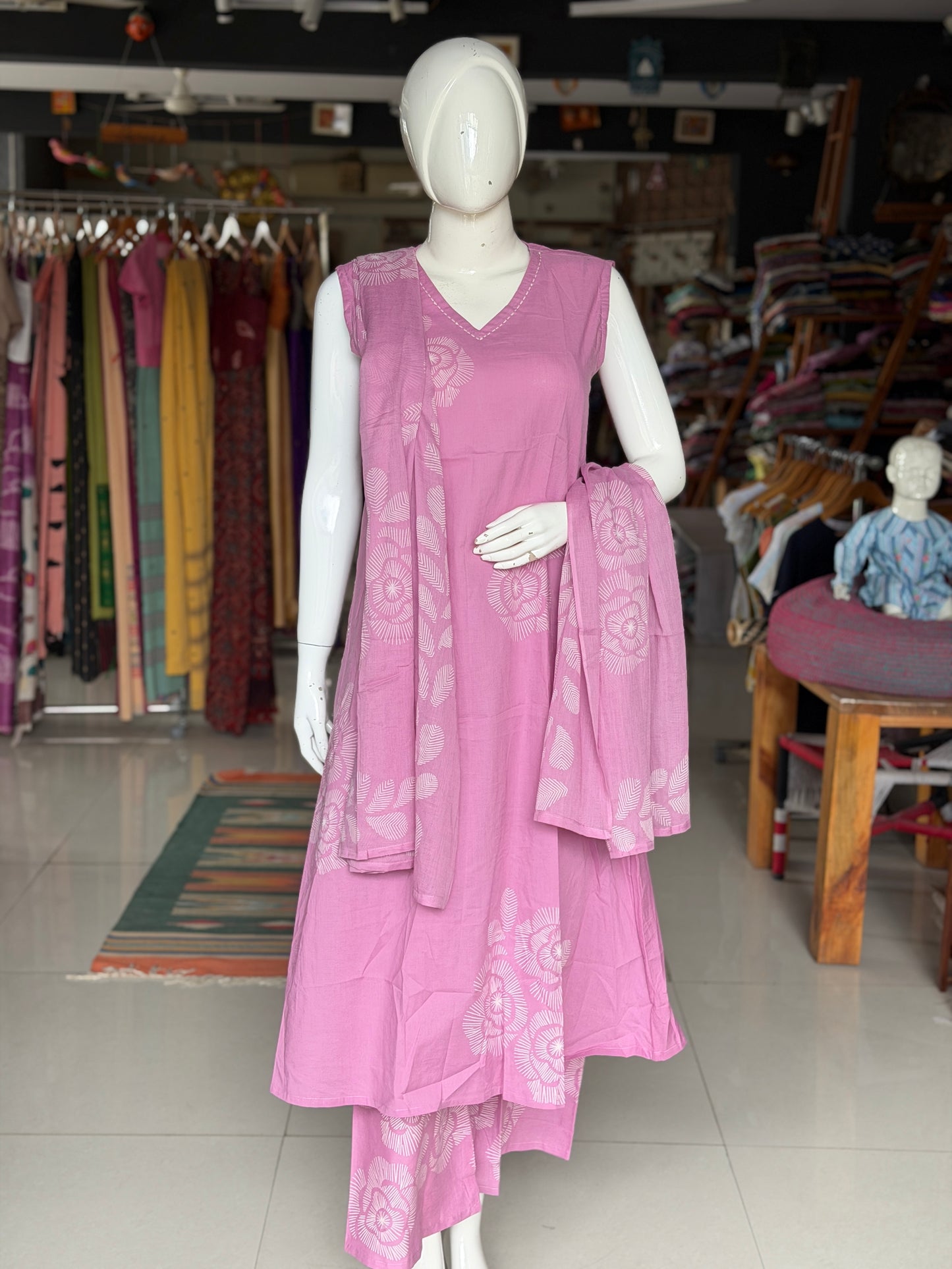 Light onion pink floral a-line sleeveless kurti, pants and dupatta - 3 piece set