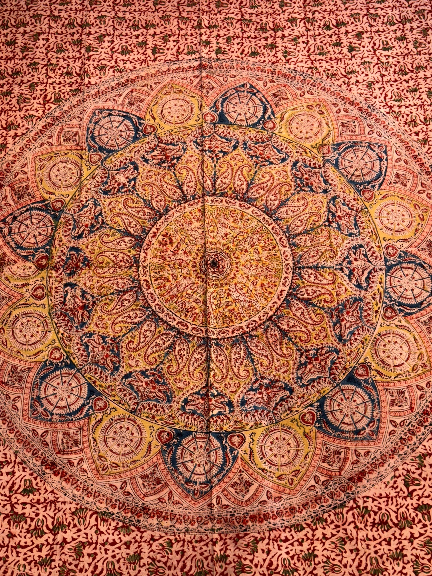 Circular center design Kalamkari hand block print 94 x 94 king size bedsheet