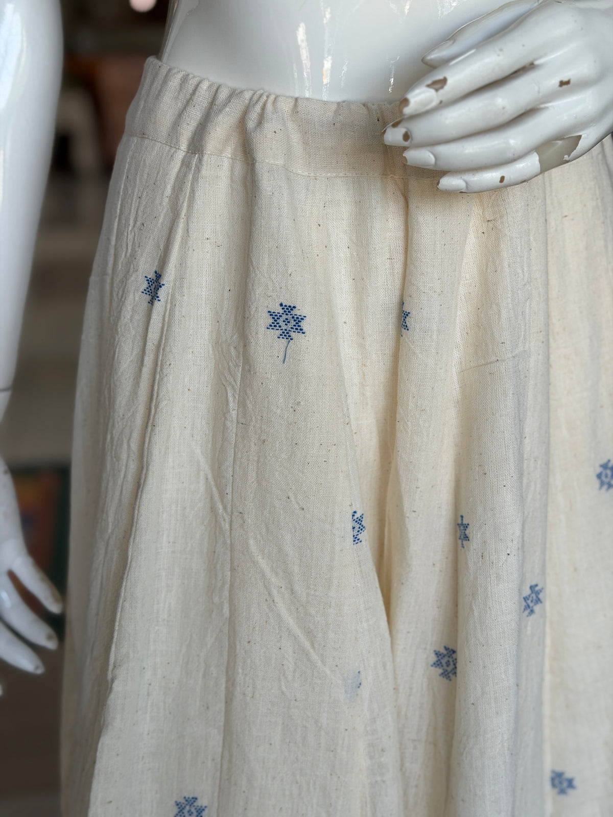 Off white hand woven kala cotton Bhujodi lehenga / skirt with indigo border - free size