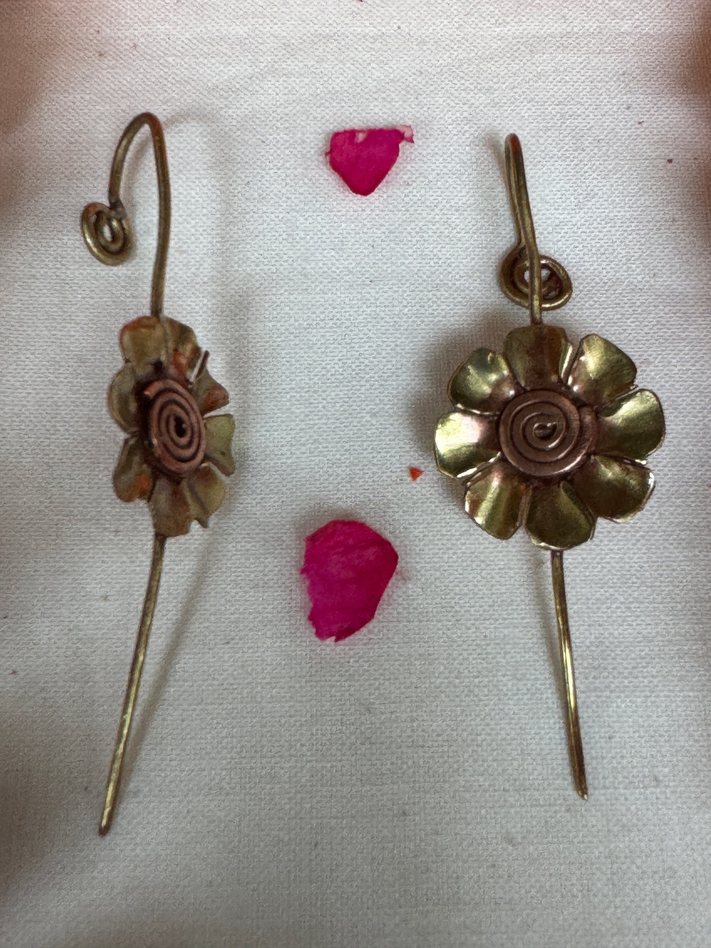 Flower design ear clip ons - Brass and copper