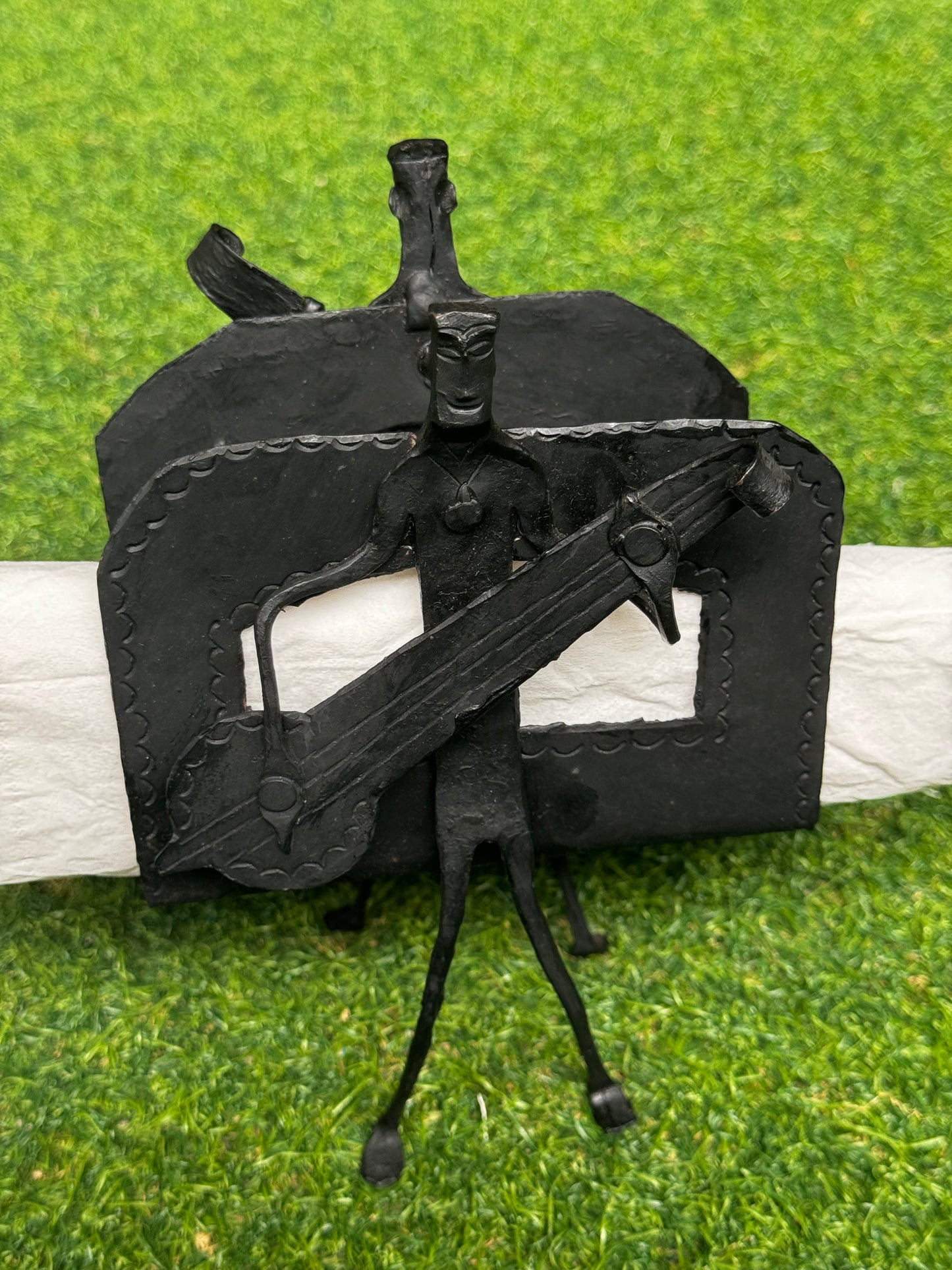 Musicians wrought iron handcrafted tissue holder