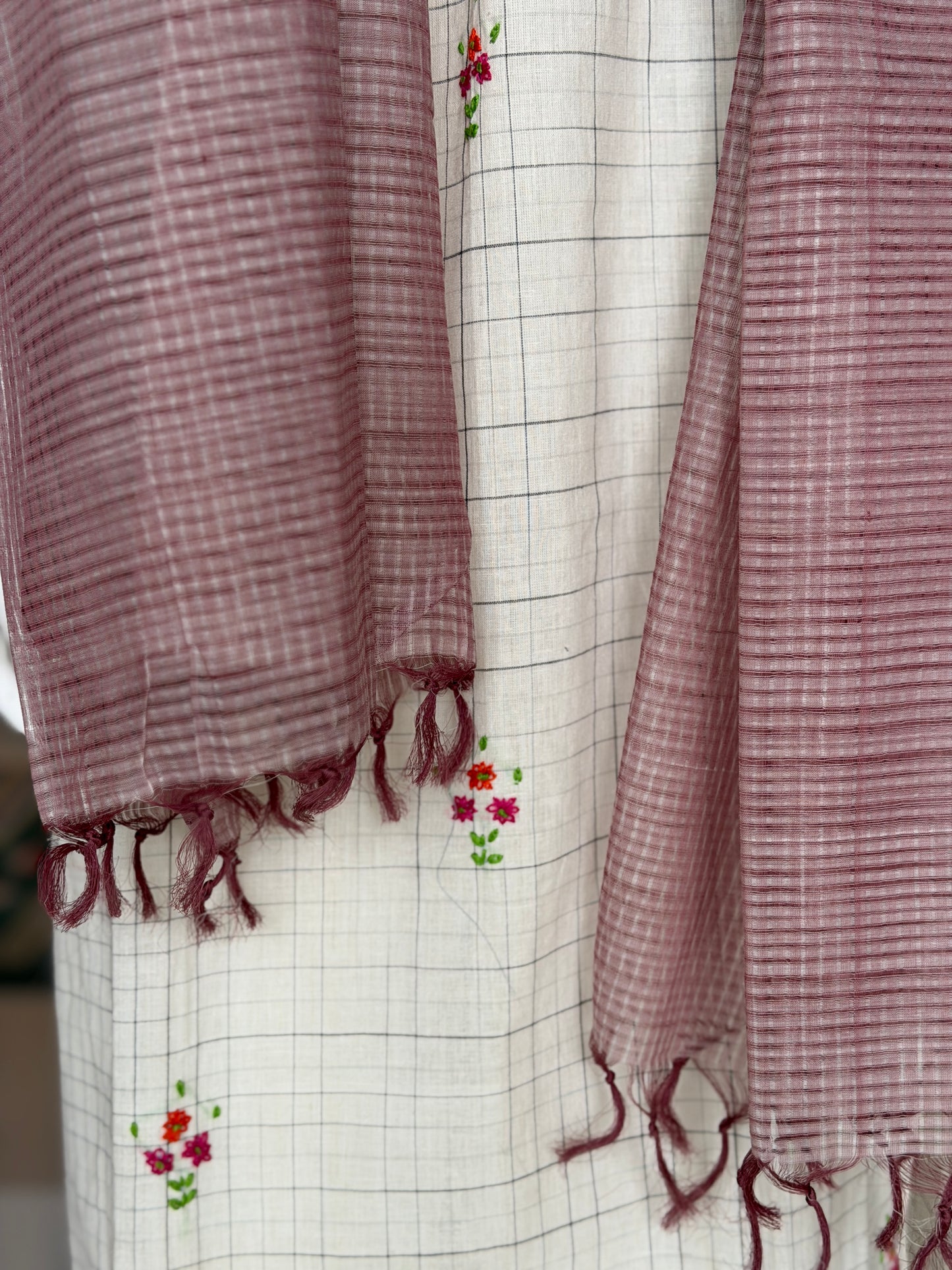 Mangalagiri cotton handloom dupatta in missing checks weave - click to see color options