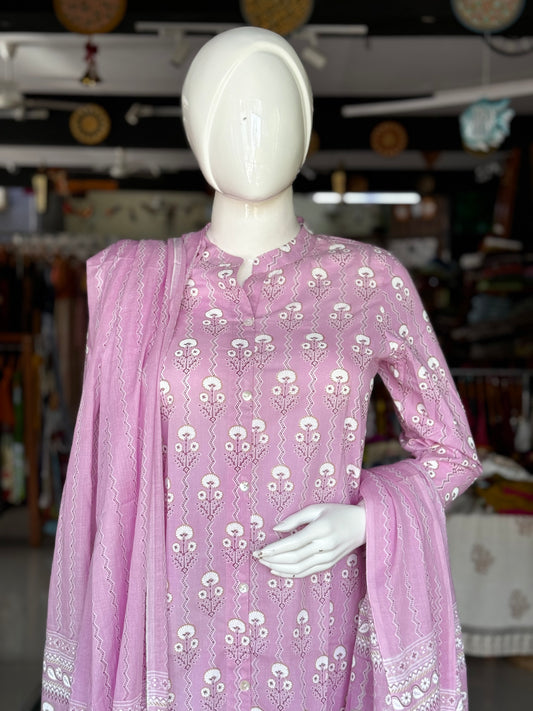 Light pink floral print cotton band collared Kurti, pants and dupatta set