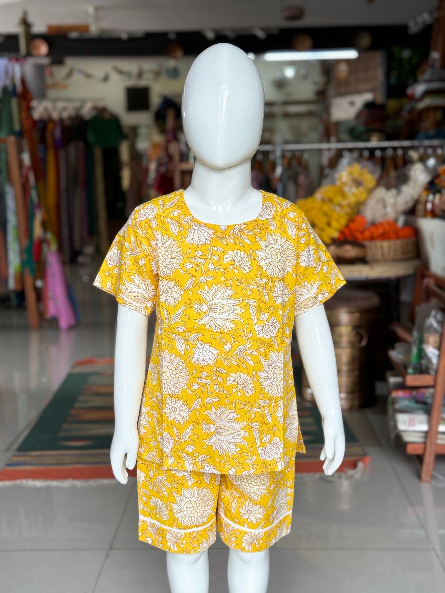 Yellow floral cotton top and short pants set for girls