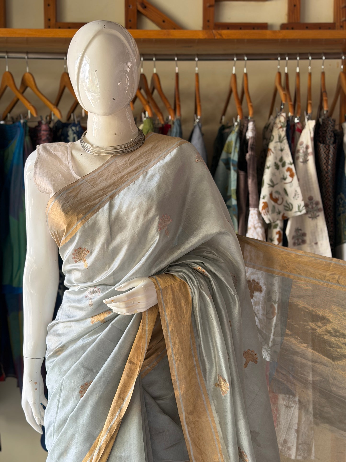 Sleeveless silver gold tissue silk Chanderi handloom blouse