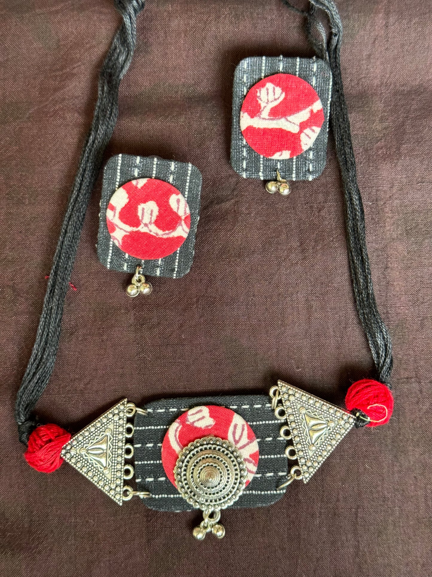 Hand block printed cotton fabric and oxidised silver handcrafted choker neckpiece and earrings set