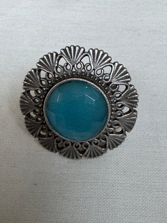 Blue stone center brass finger ring with silver finish