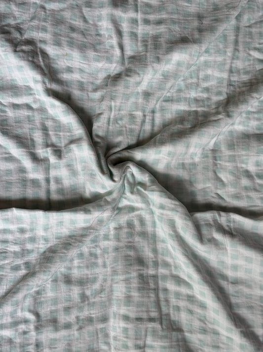 White and green checks double cotton fabric, soft and layered