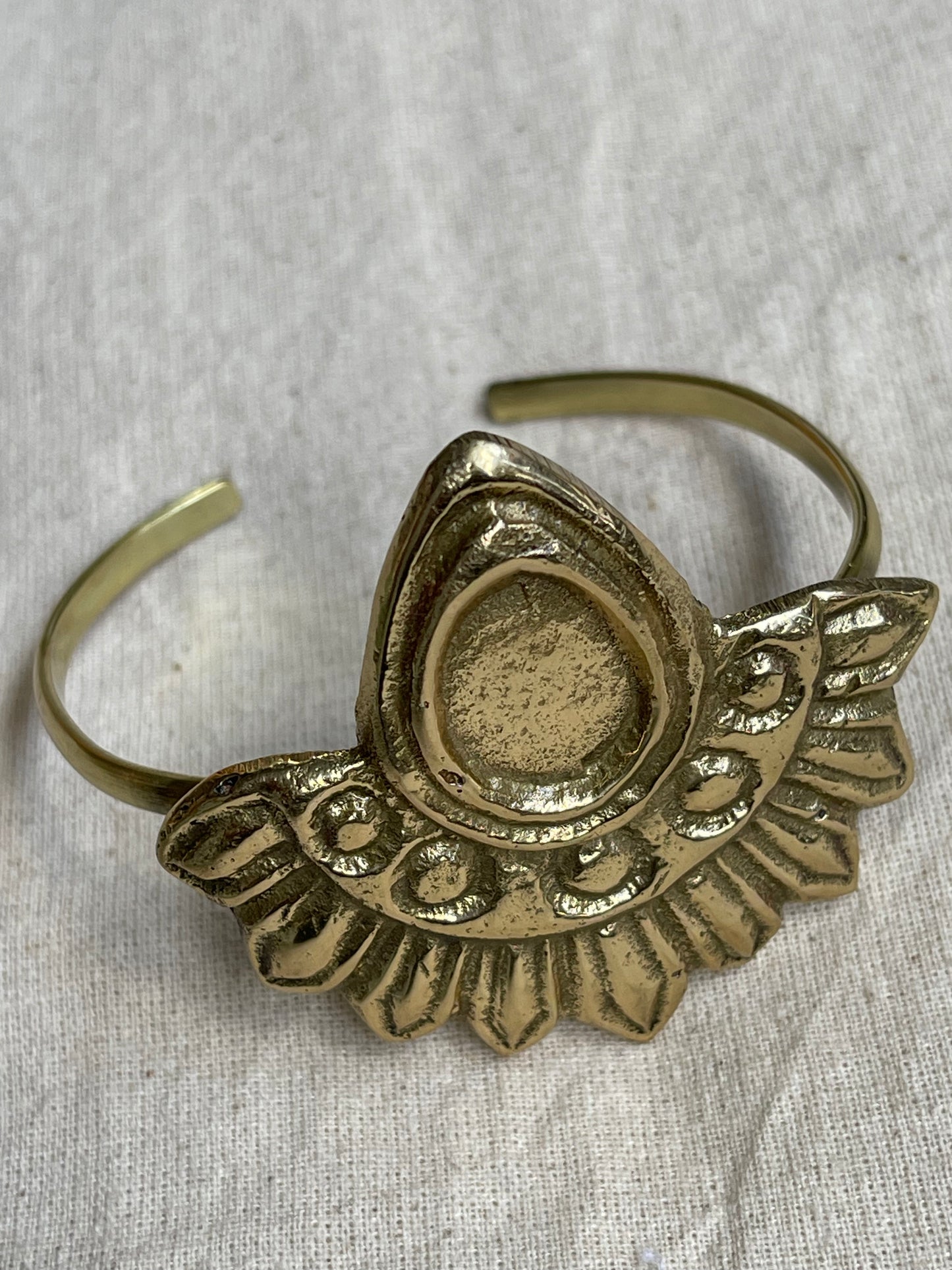 Brass bracelet - diya