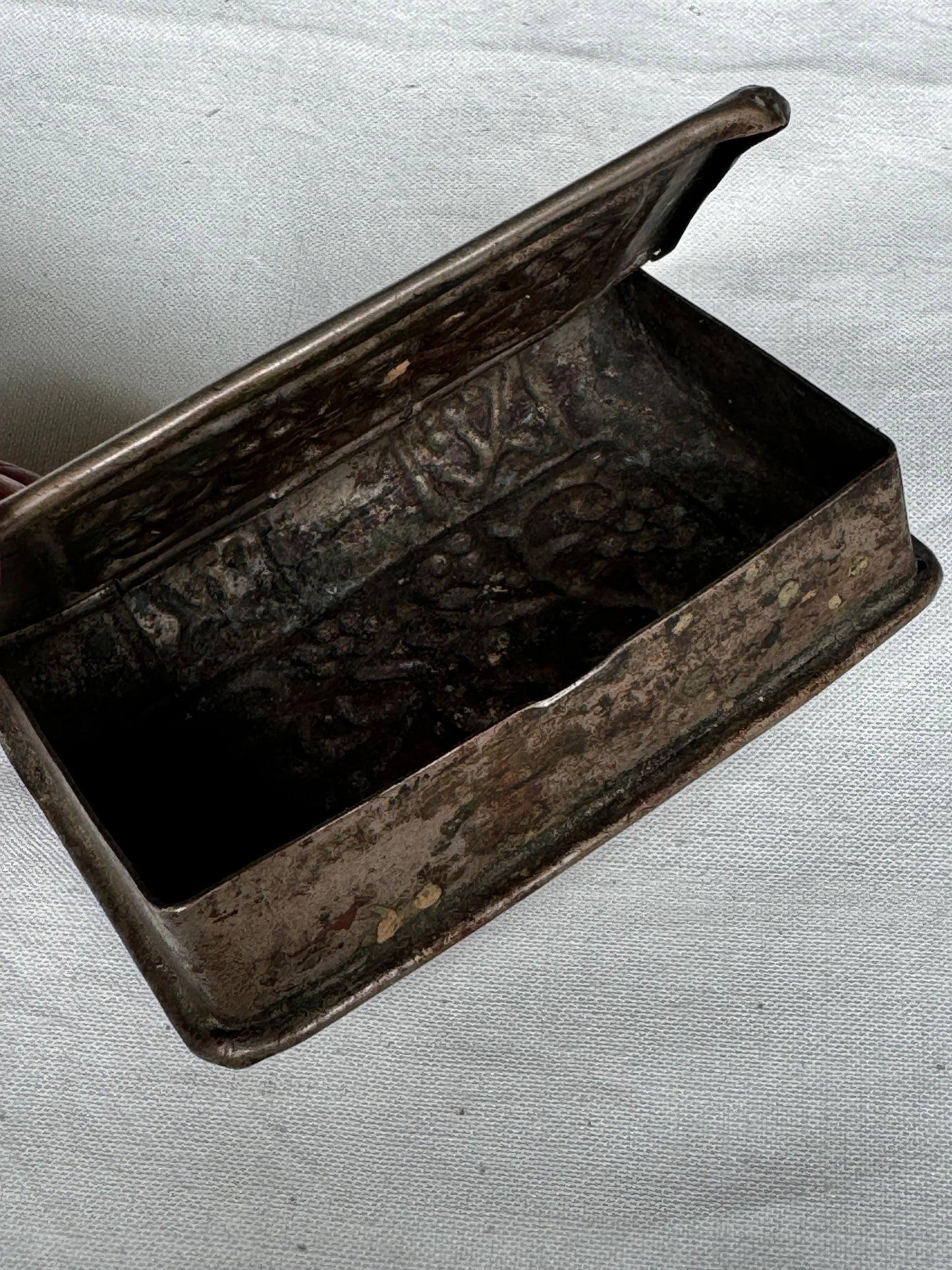 Vintage pan box used to carry pans outside home