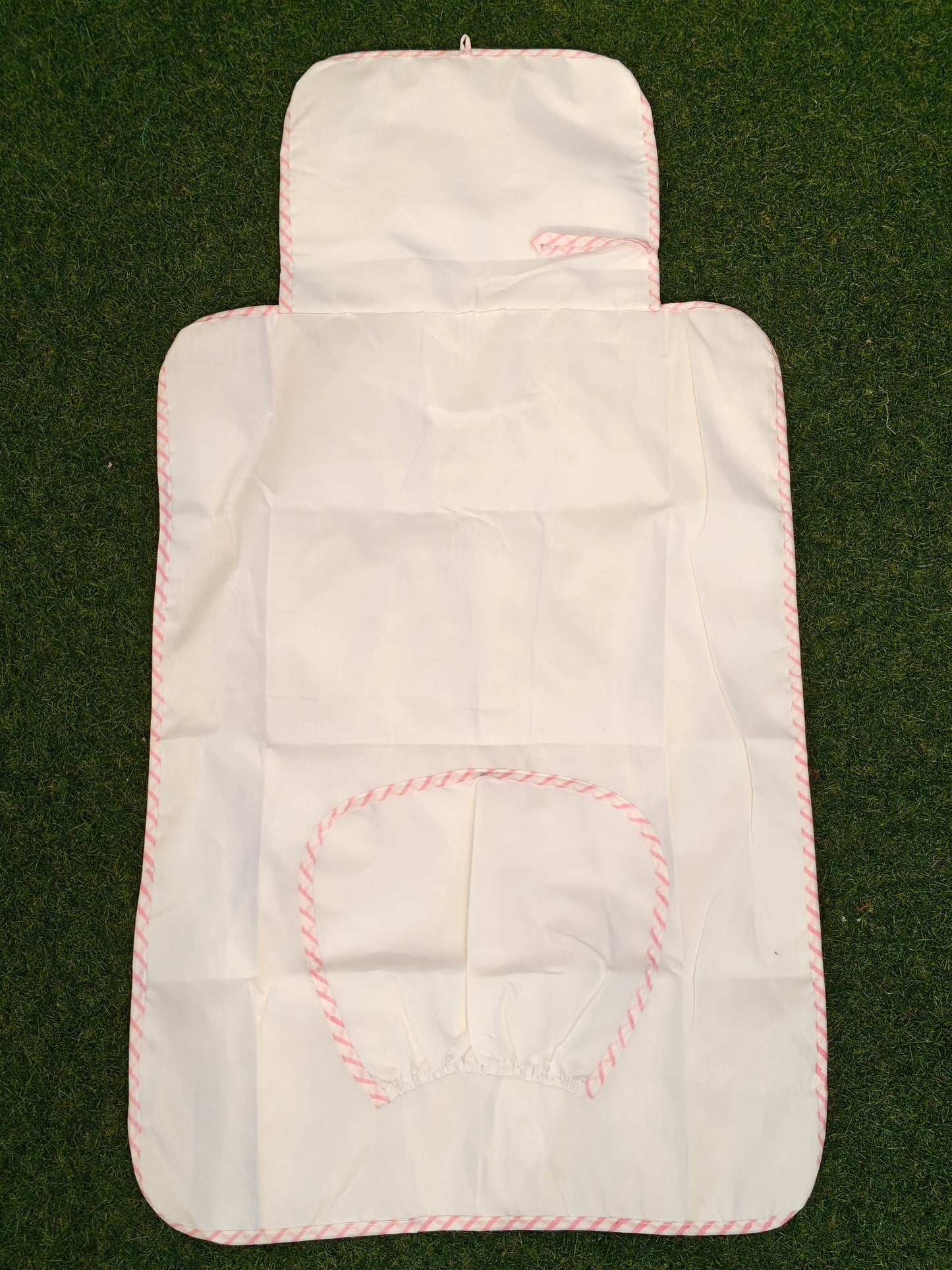 Handblock printed diaper mats for children with water proof lining and pocket