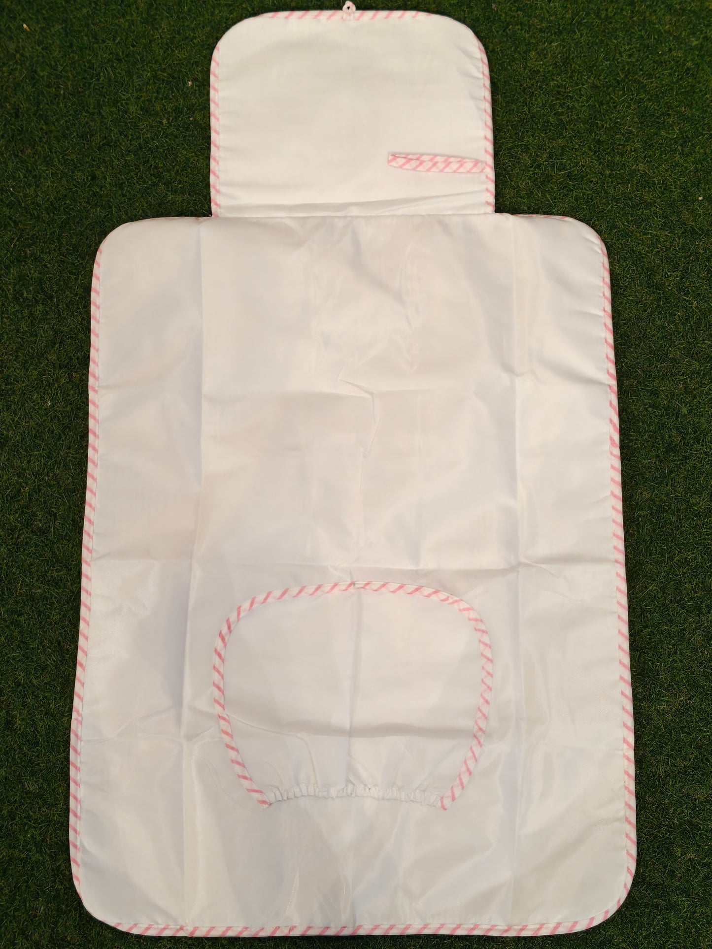 Handblock printed diaper mats for children with water proof lining and pocket