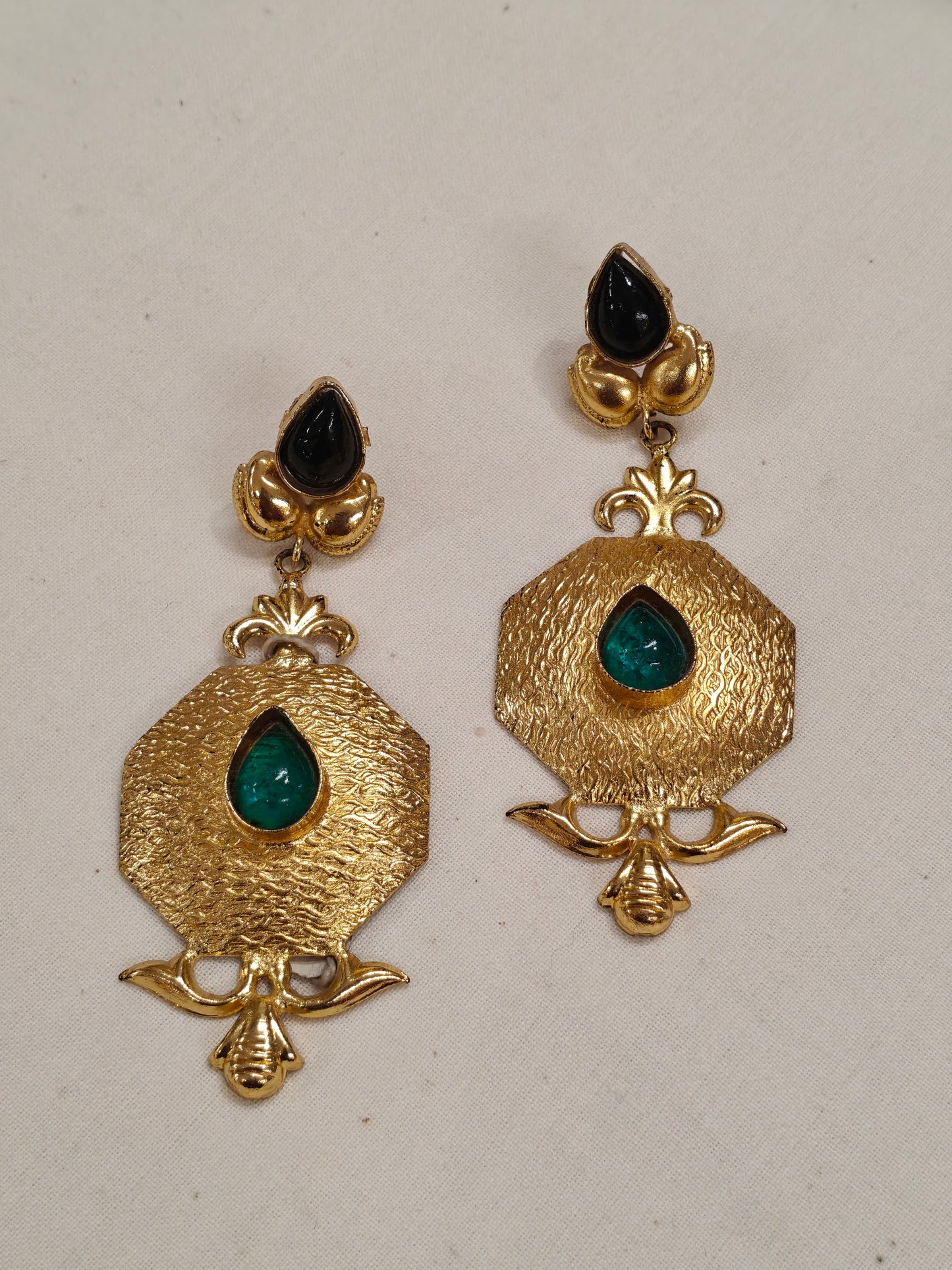 Golden hexagonal drops with green stone - ear rings