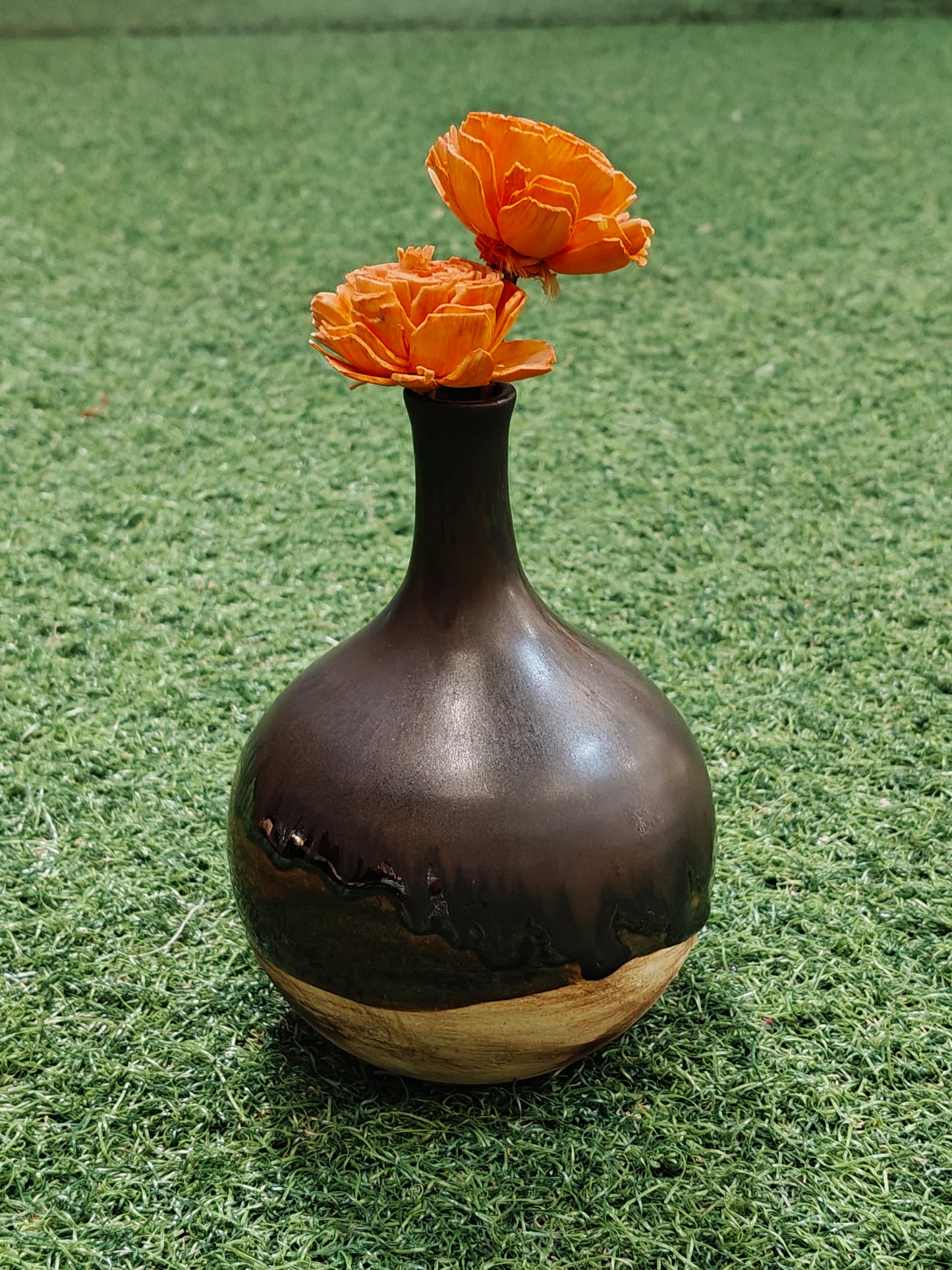 Ceramic white and brown handcrafted flower vase