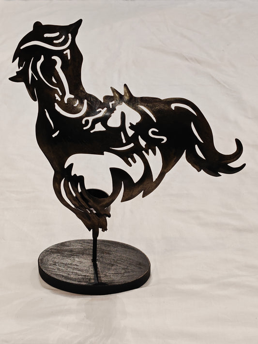Metallic horse shaped t-light holder