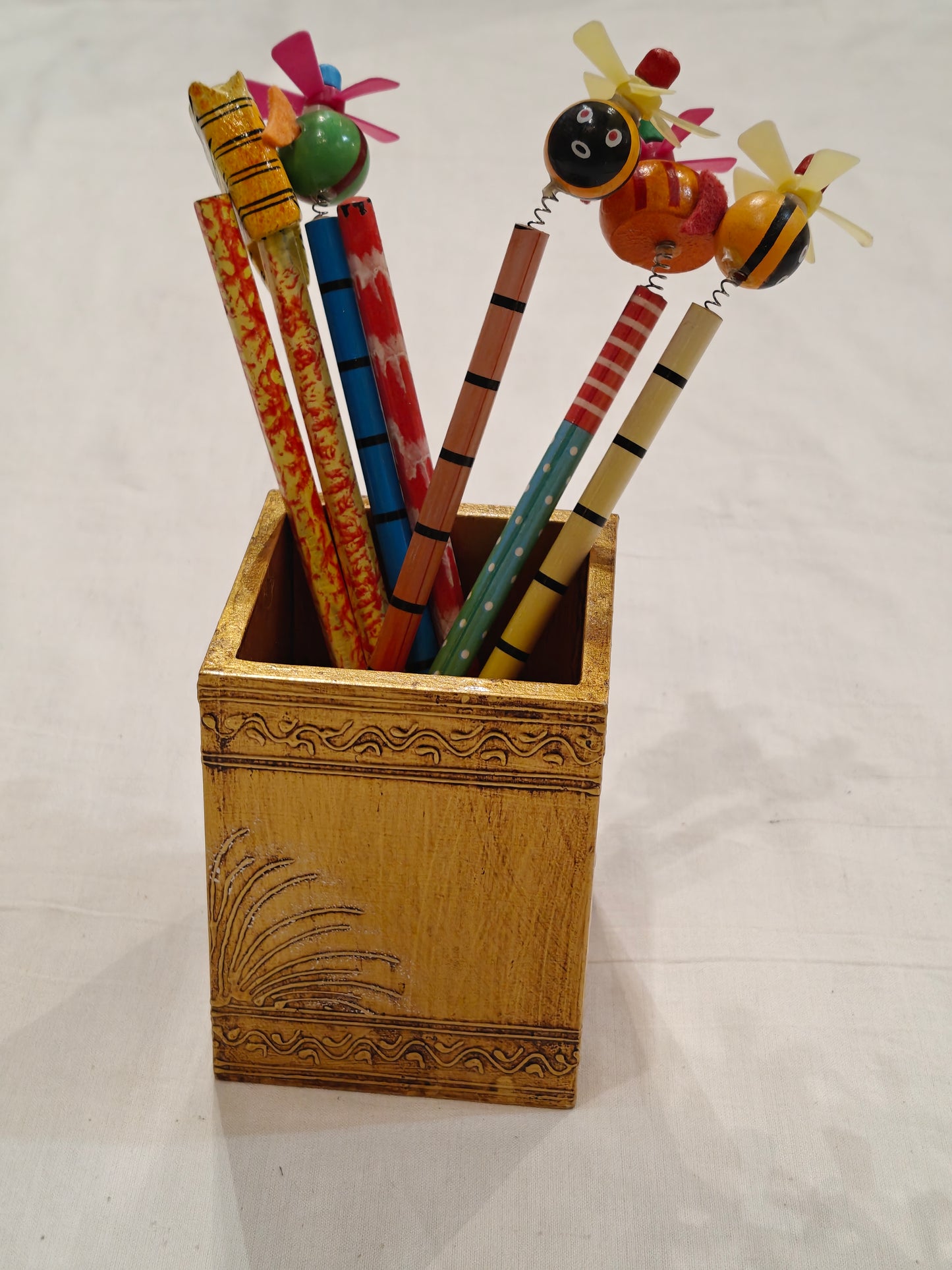 Golden tone mdf pen stand / organizer