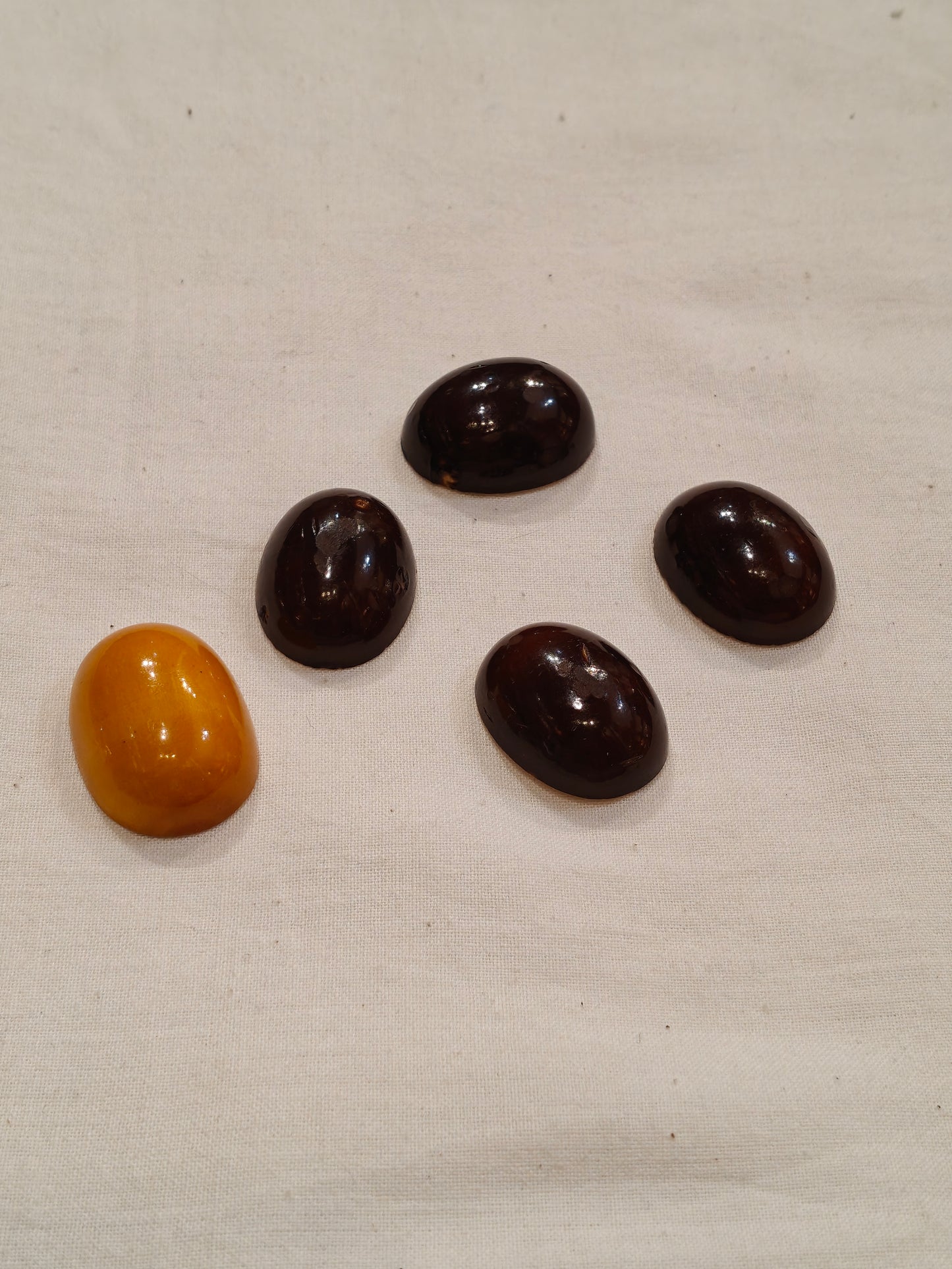 The Shell Game - Hancrafted in wood