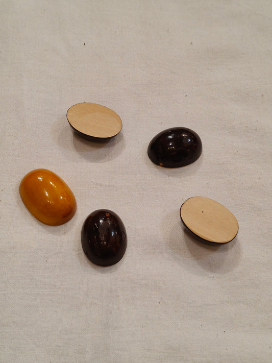 The Shell Game - Hancrafted in wood