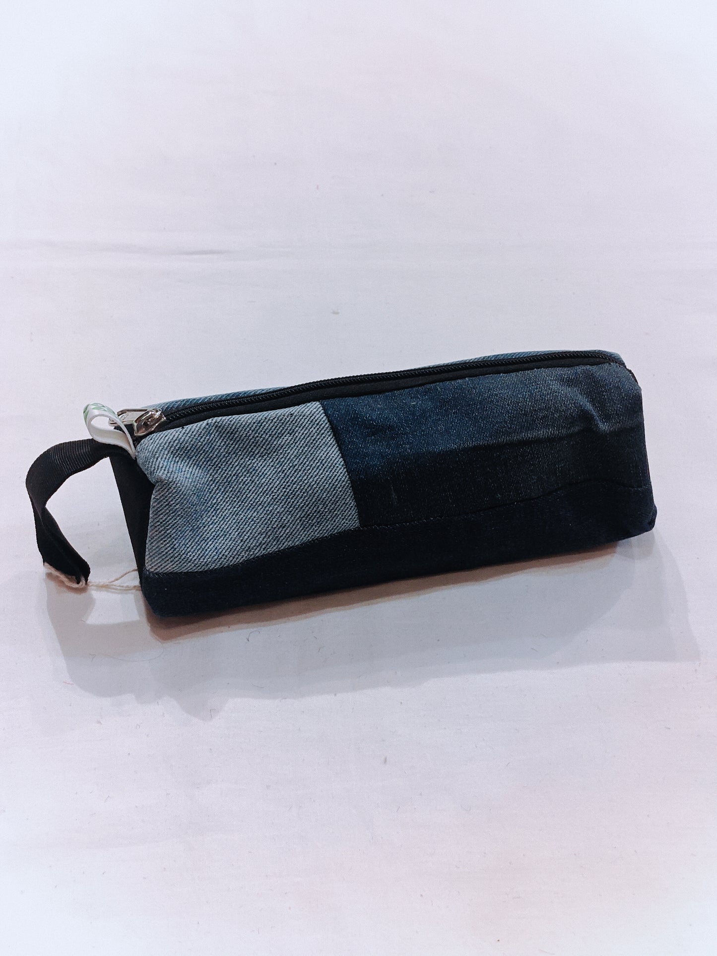 Pencil pouch in upcycled denim fabric with zipper closure